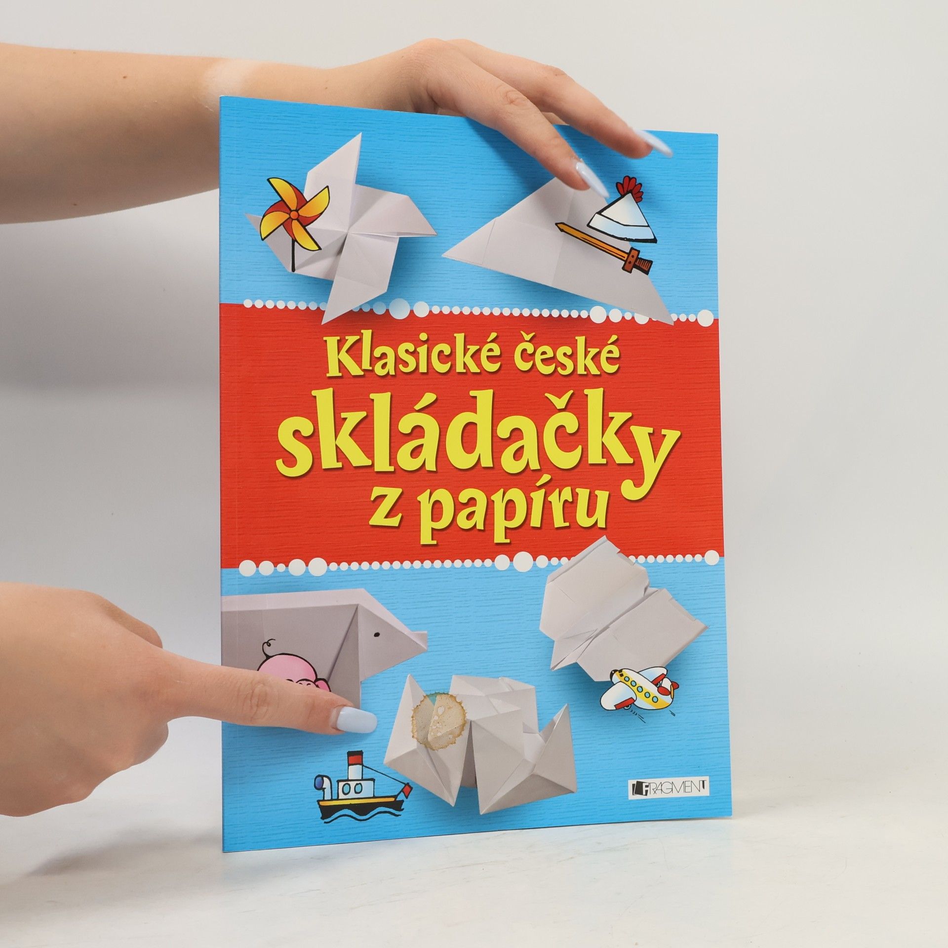 Romana Šíchová Klasické české skládačky z papíru