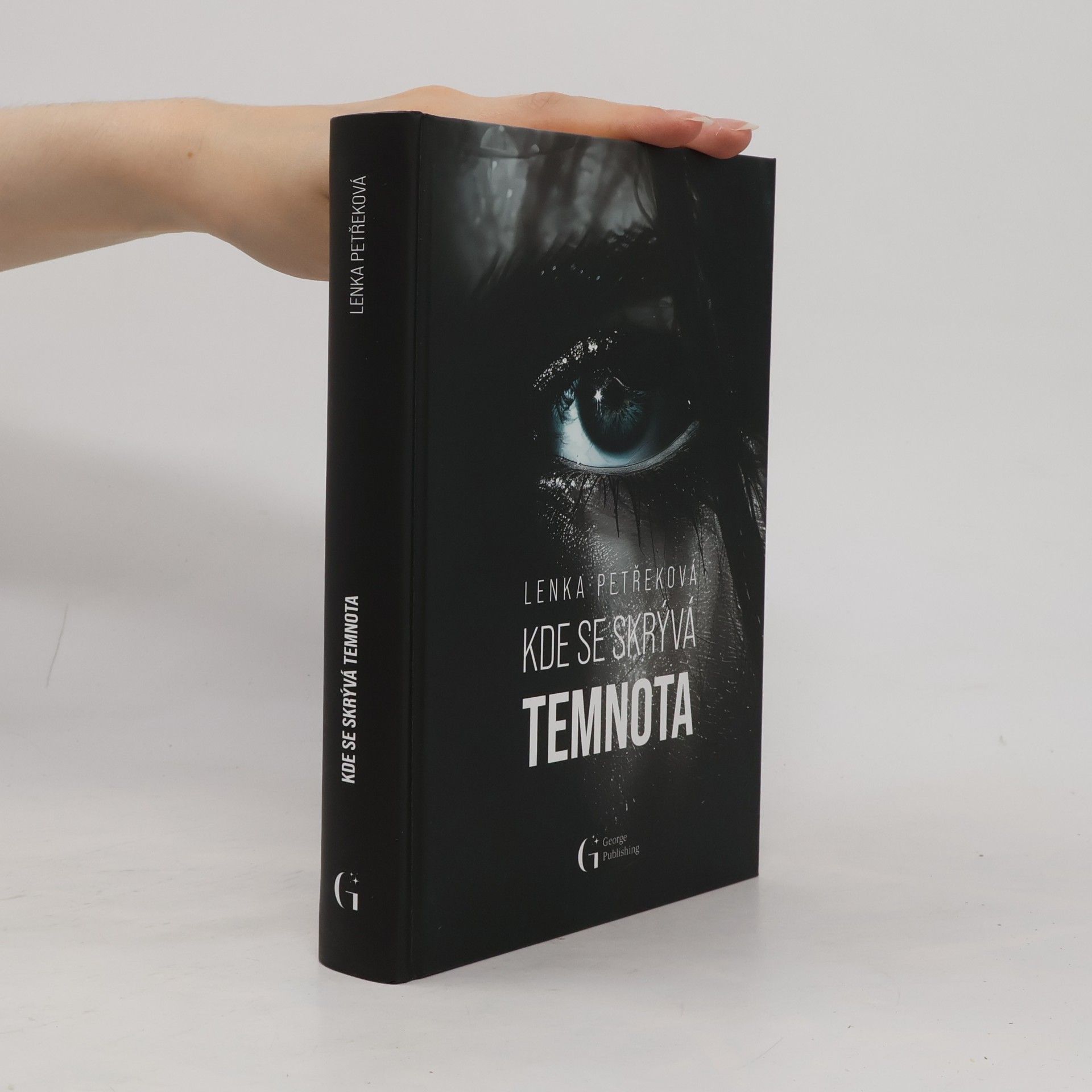 Lenka Petřeková Kde se skrývá temnota