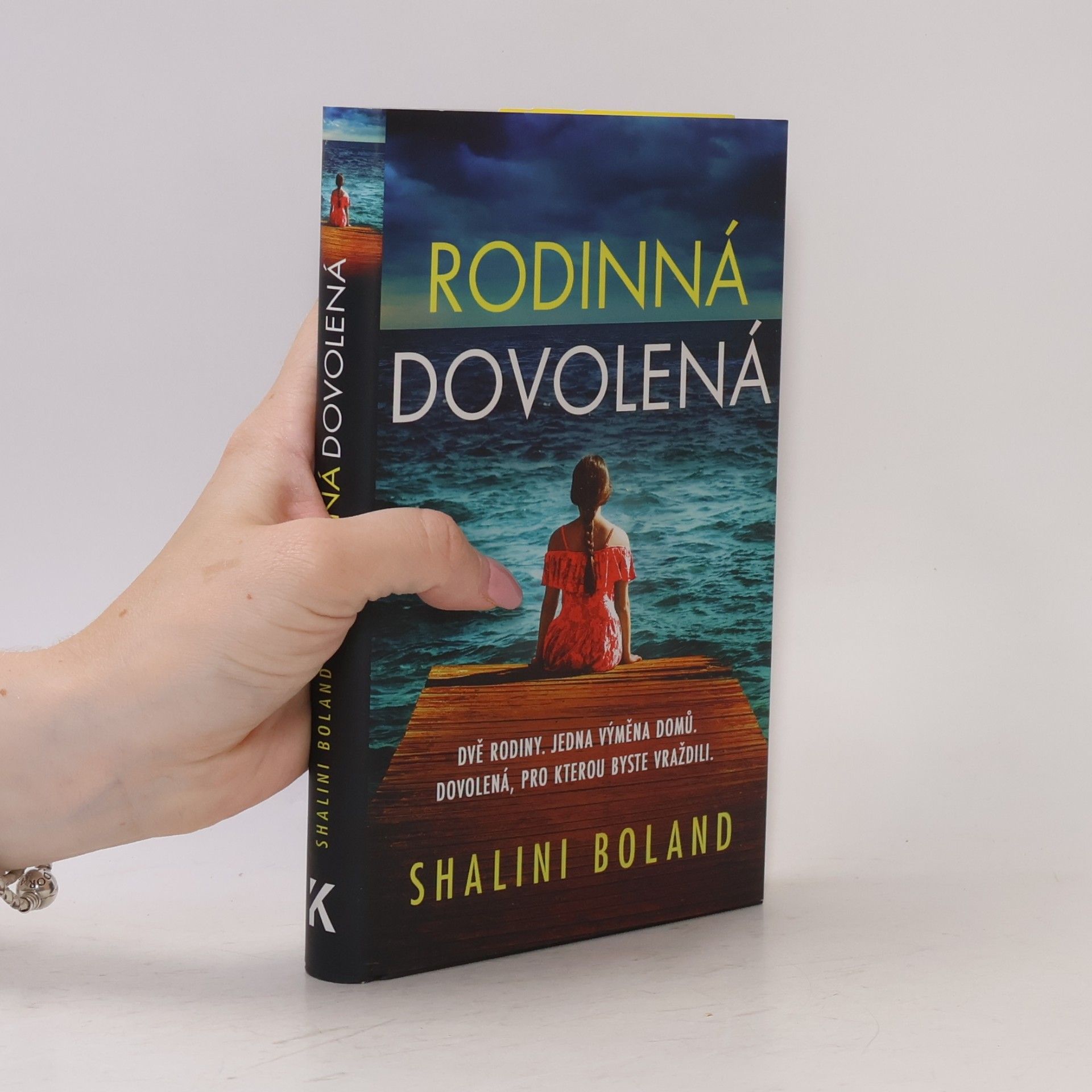 Shalini Boland Rodinná dovolená