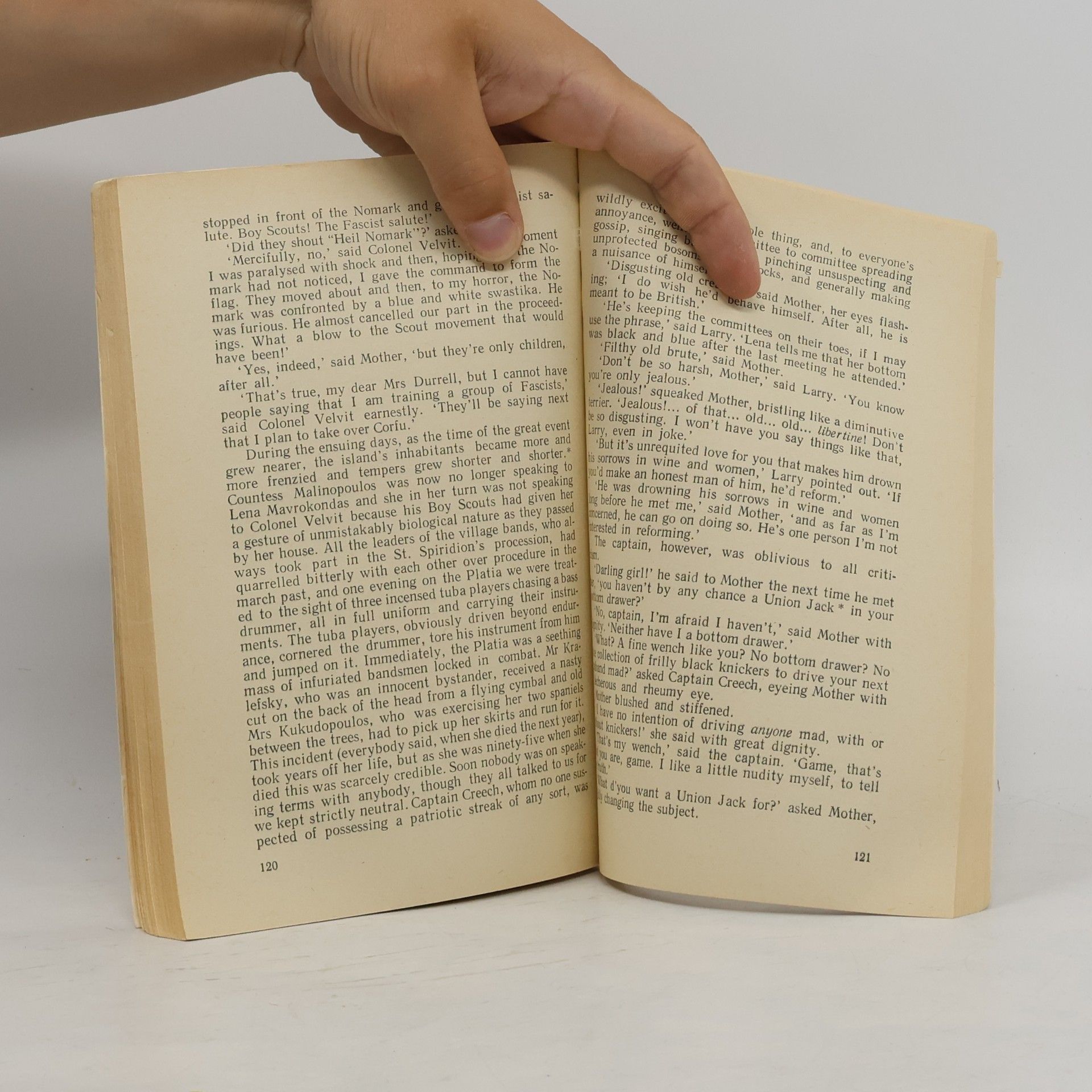 Gerald Durrell The Garden of the Gods