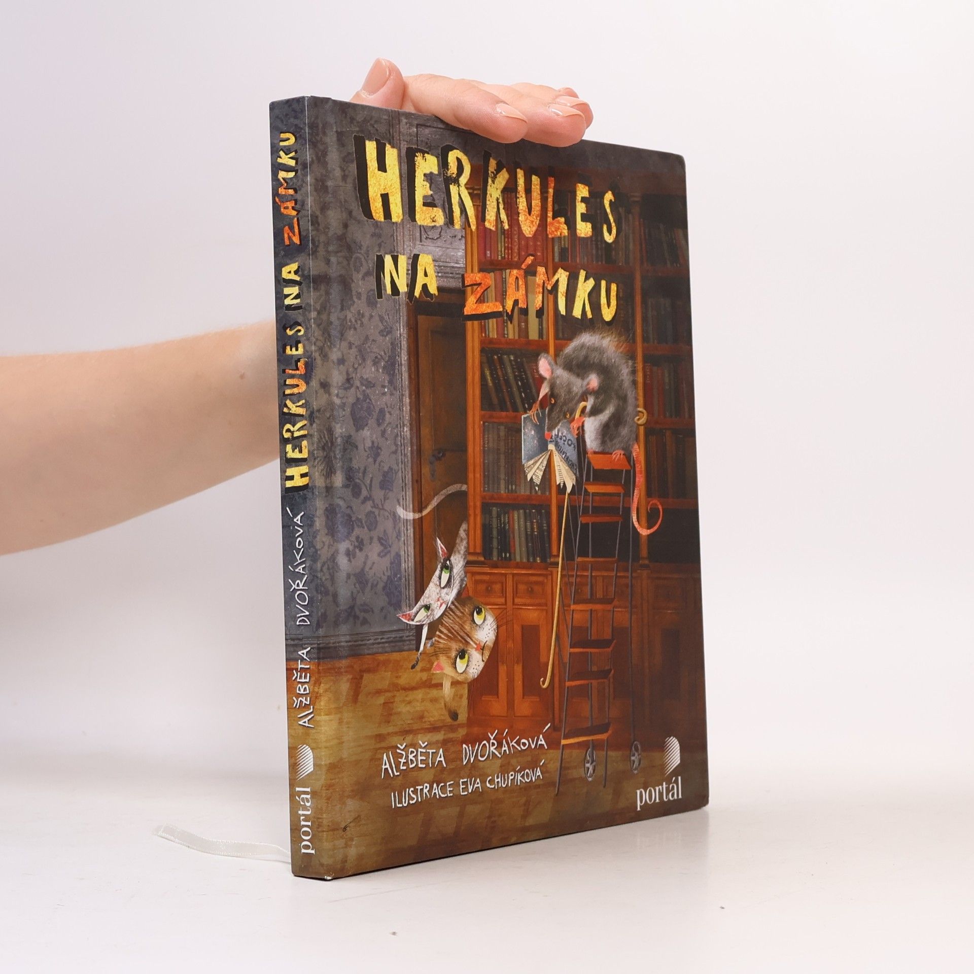 Alžběta Dvořáková Herkules na zámku