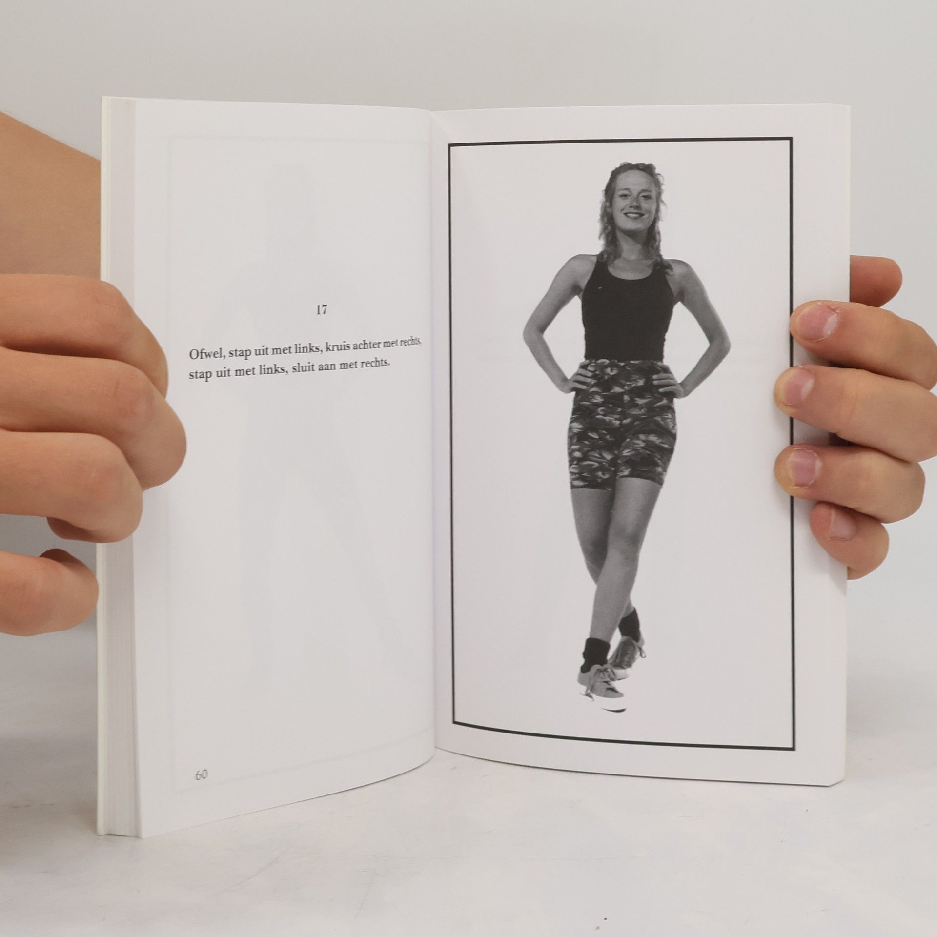 Nora van der Zwan Yogarobics