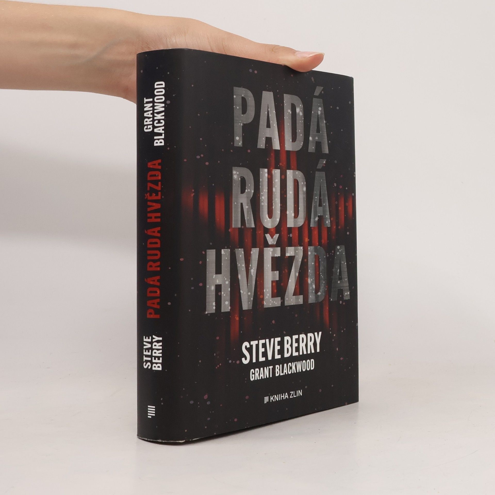 Steve Berry Luke Daniels 2. Padá rudá hvězda