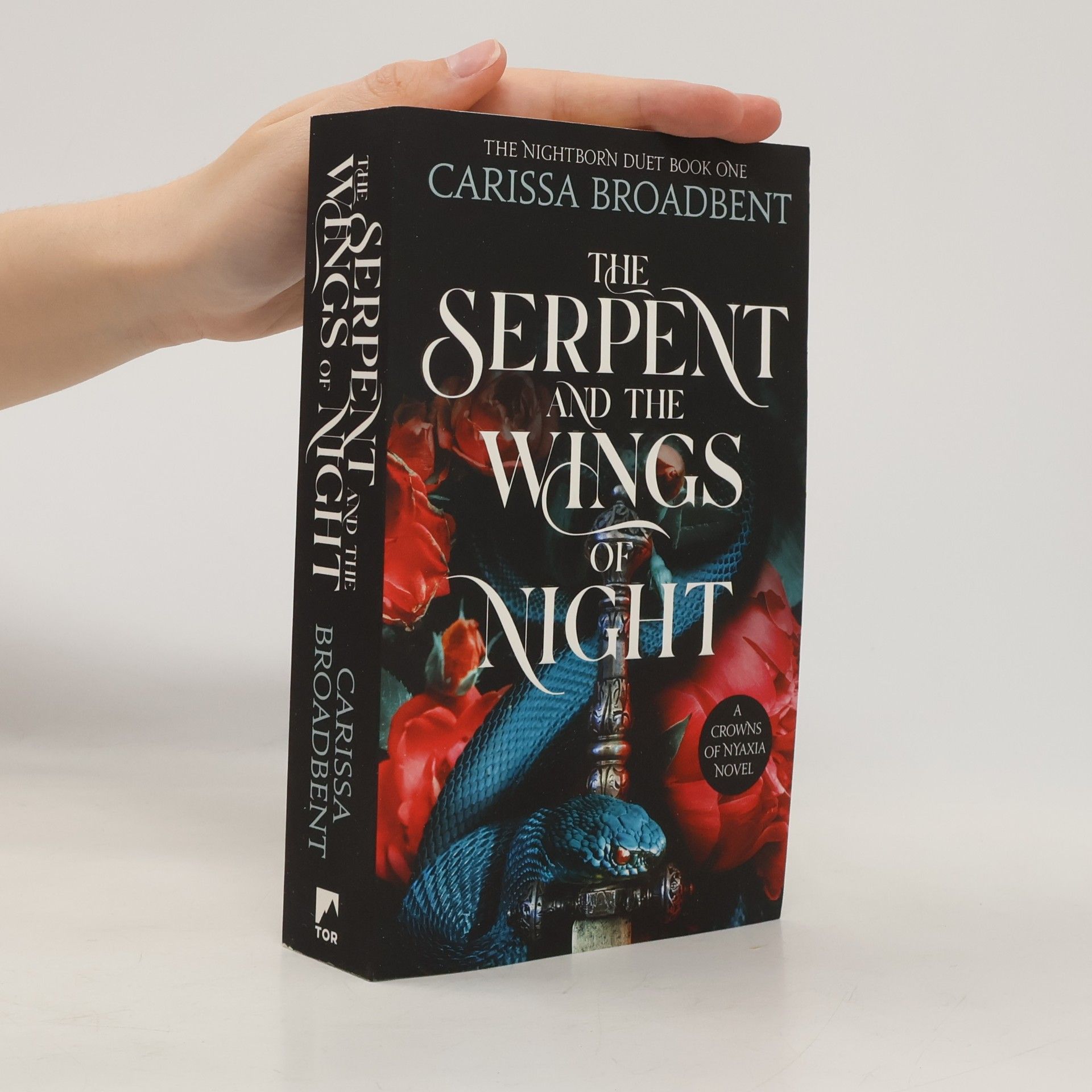 Carissa Broadbent The Serpent and the Wings of Night