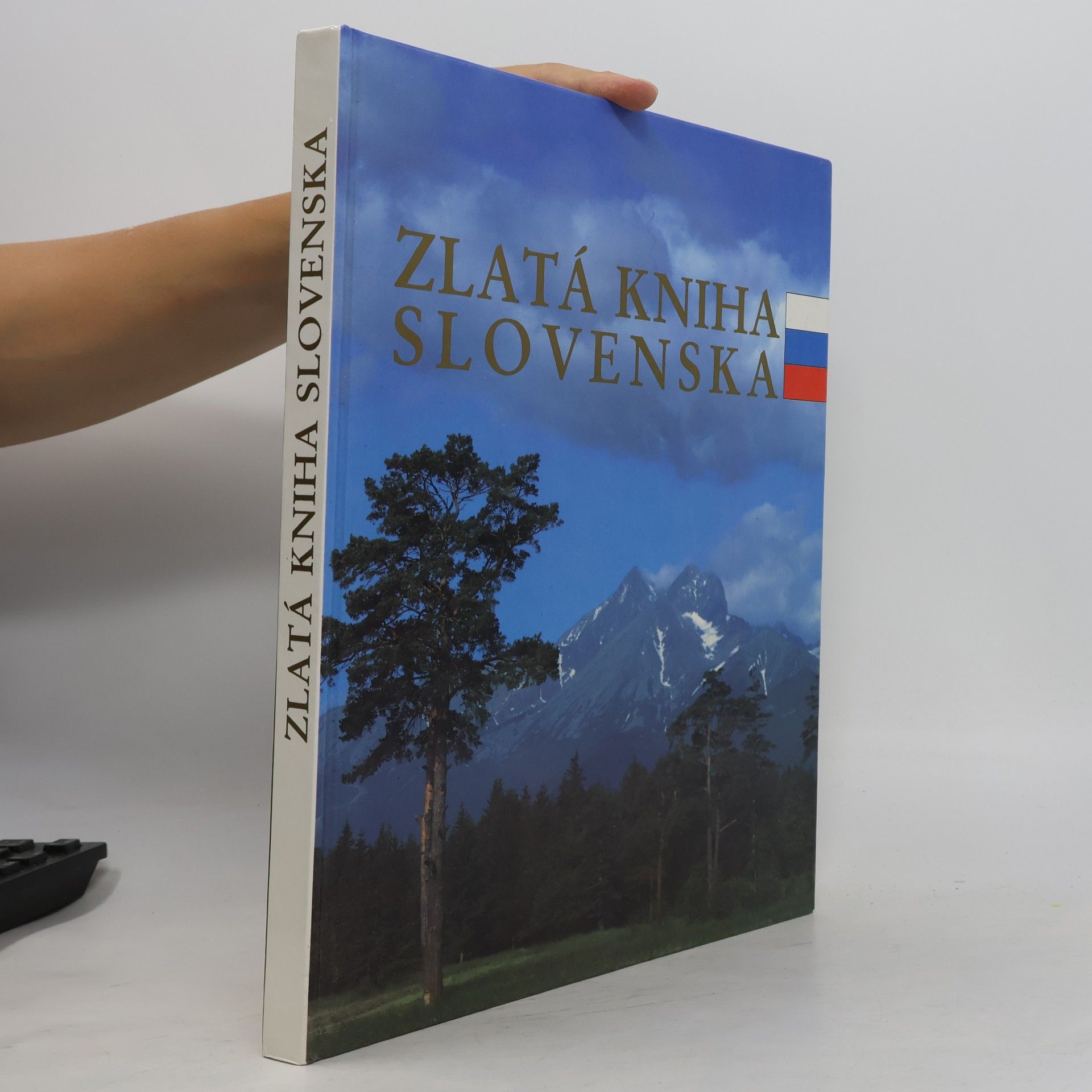 Autorenkollektiv Zlatá kniha Slovenska