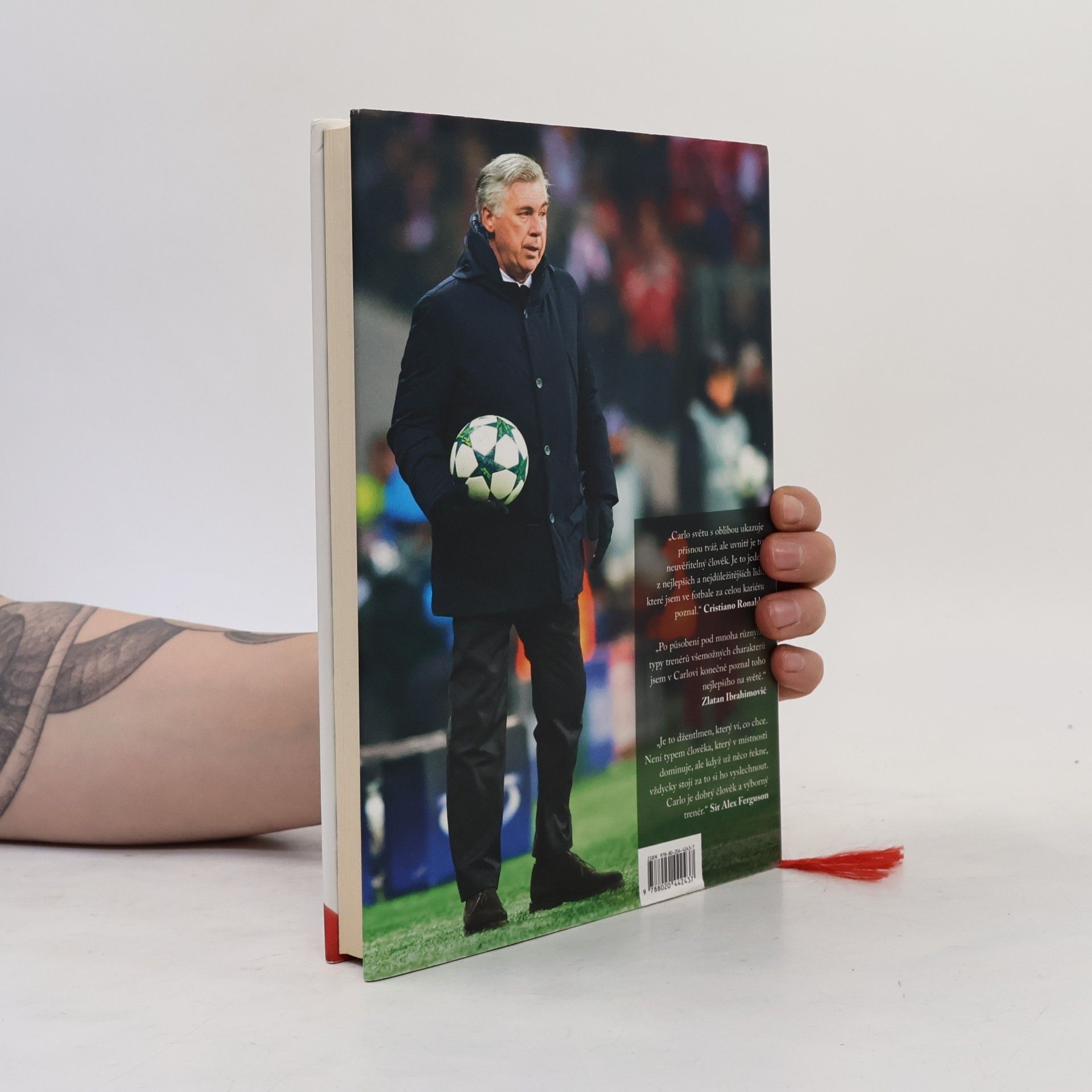 Carlo Ancelotti Klidné vedení : jak získat hráče i fanoušky a zvítězit