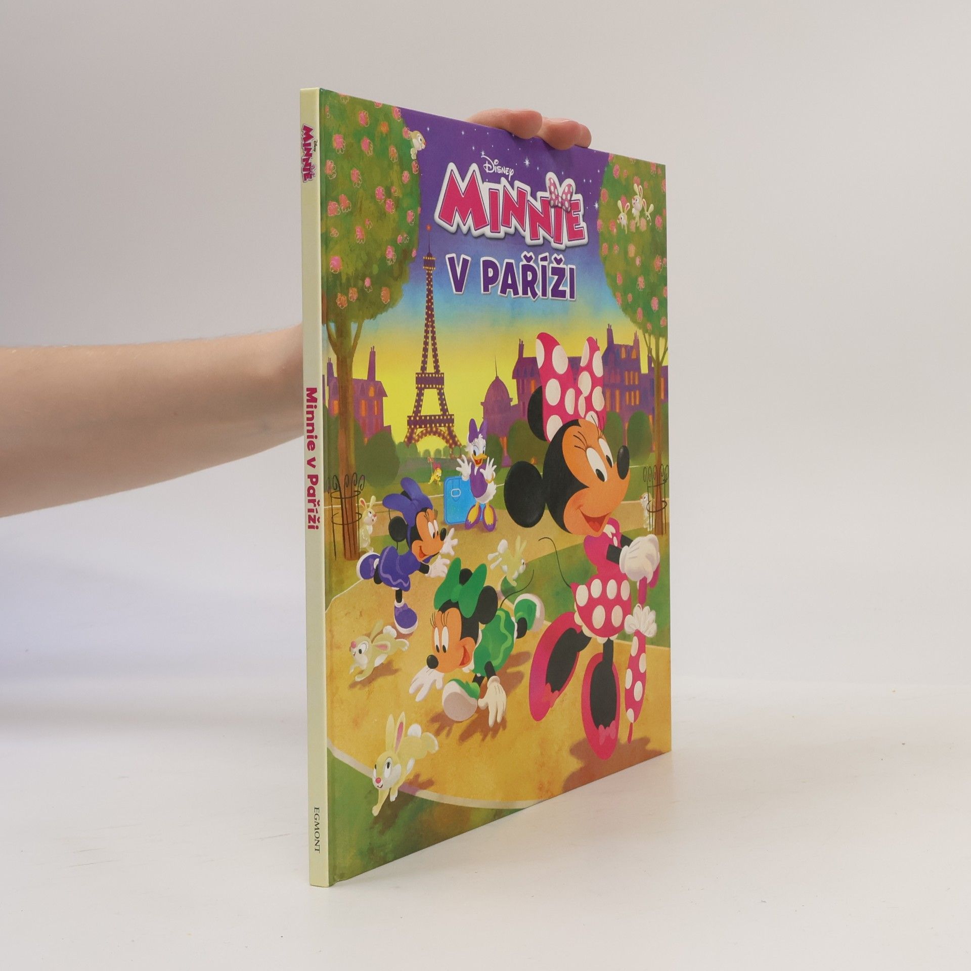 Minnie v Paříži