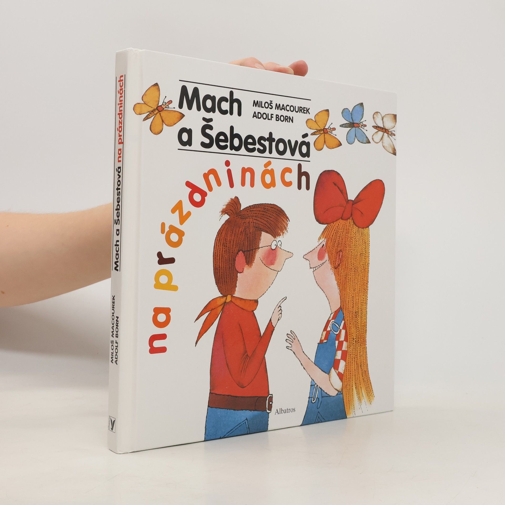 Miloš Macourek Mach a Šebestová na prázdninách