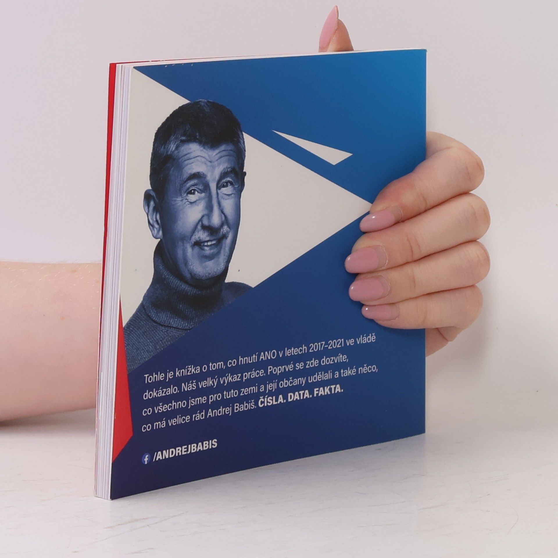 Kolektív autorov Může za to Babiš a jeho vláda