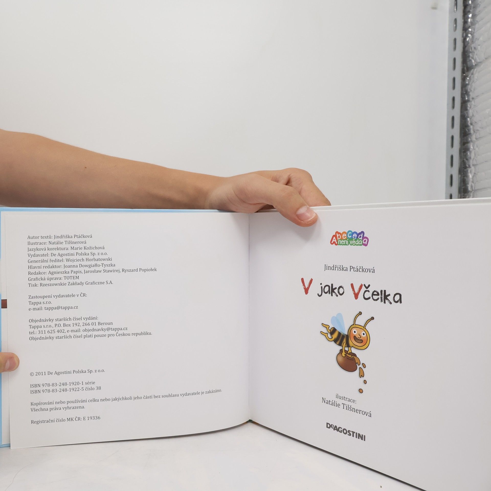 Jindřiška Ptáčková V jako Včelka, Y jako Yzop