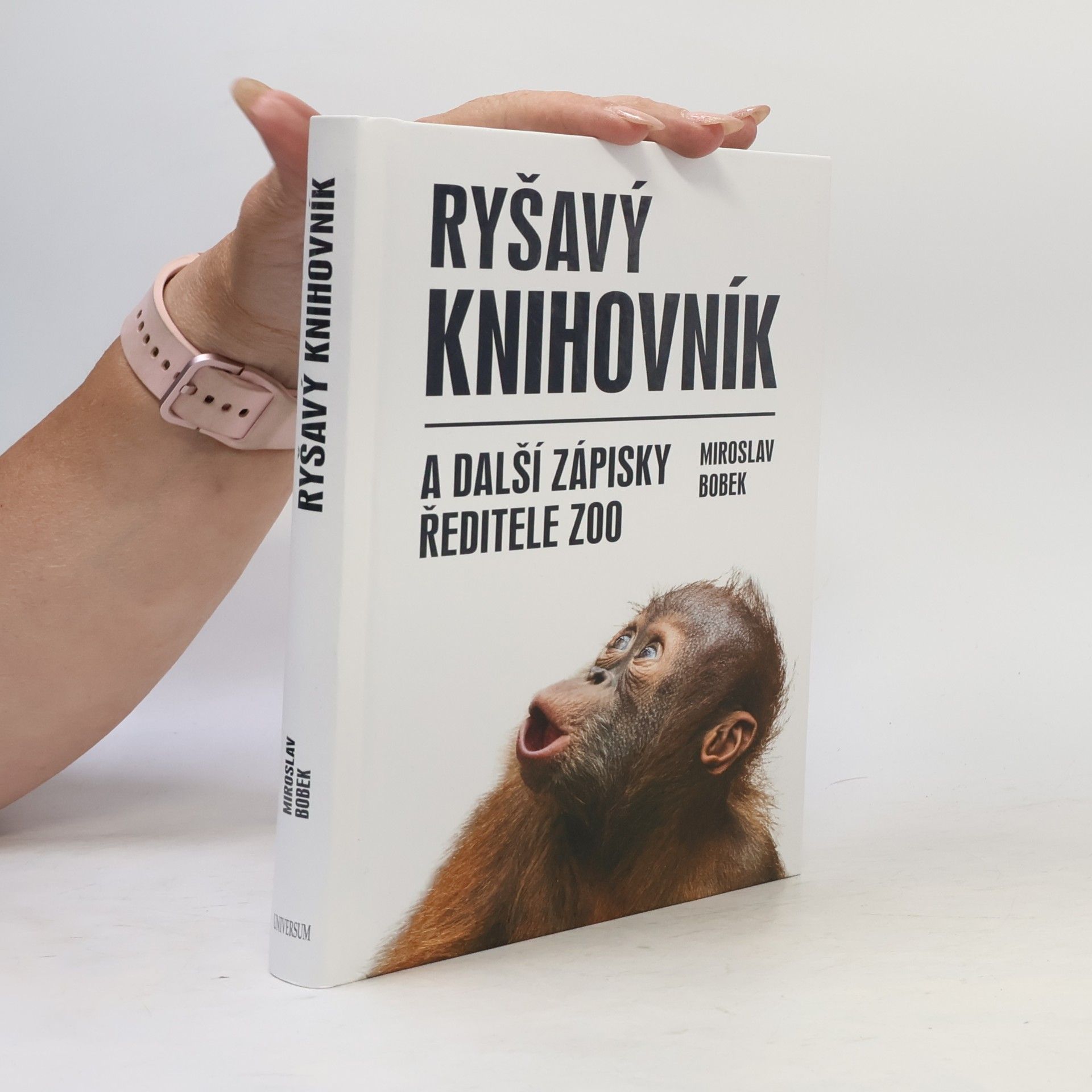 Miroslav Bobek Ryšavý knihovník a další zápisky ředitele zoo