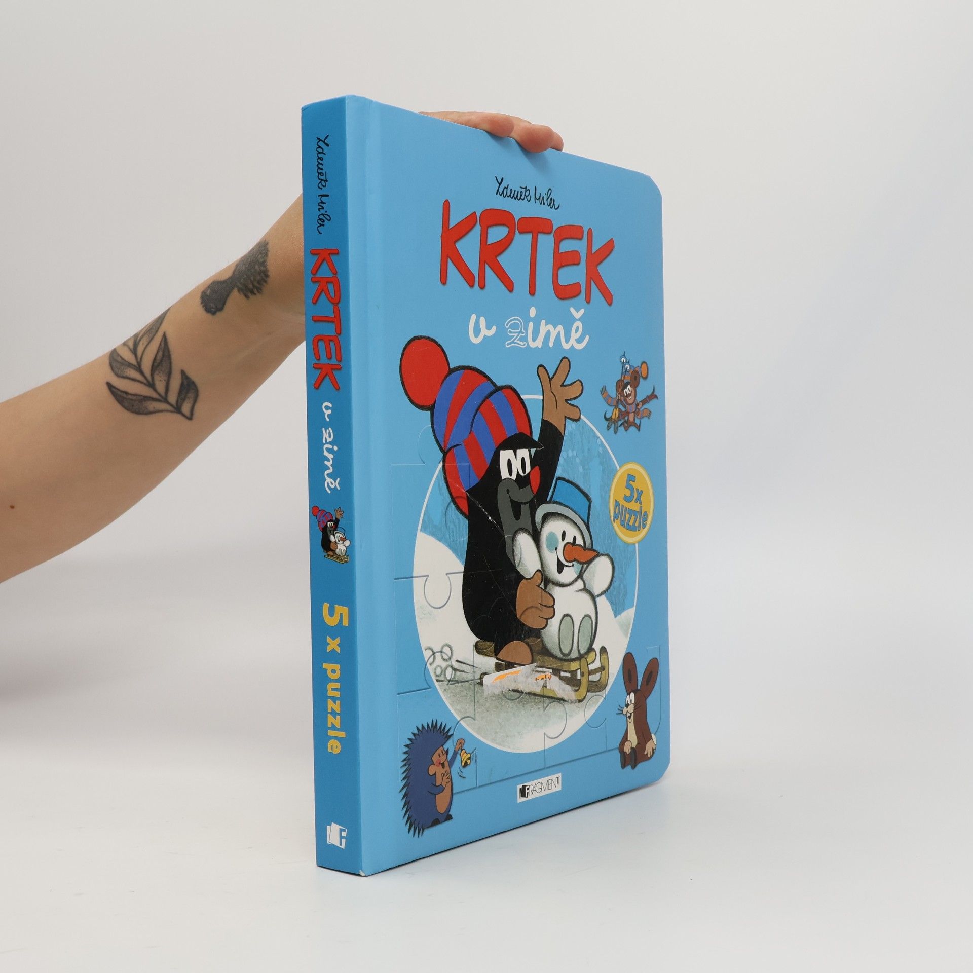 Zdeněk Miler Krtek v zimě (puzzle uvnitř)
