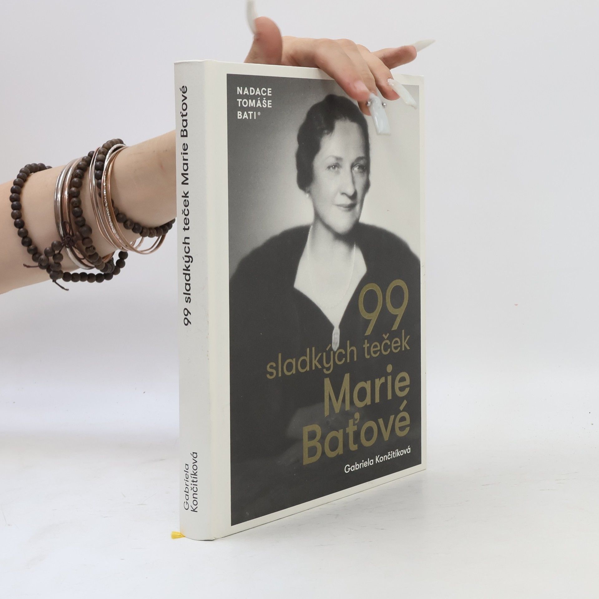 Gabriela Culík Končitíková 99 sladkých teček Marie Baťové