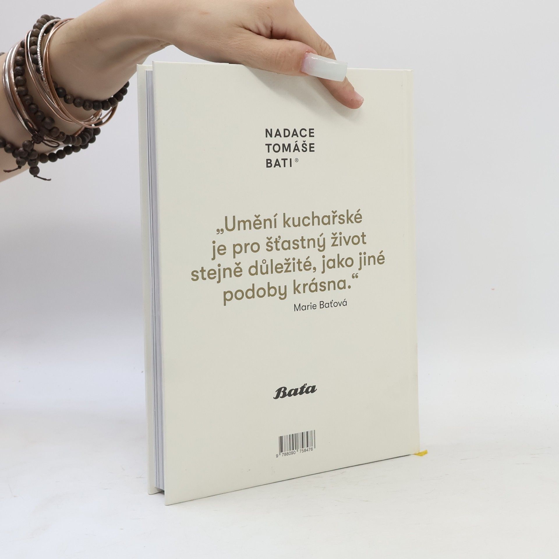 Gabriela Culík Končitíková 99 sladkých teček Marie Baťové