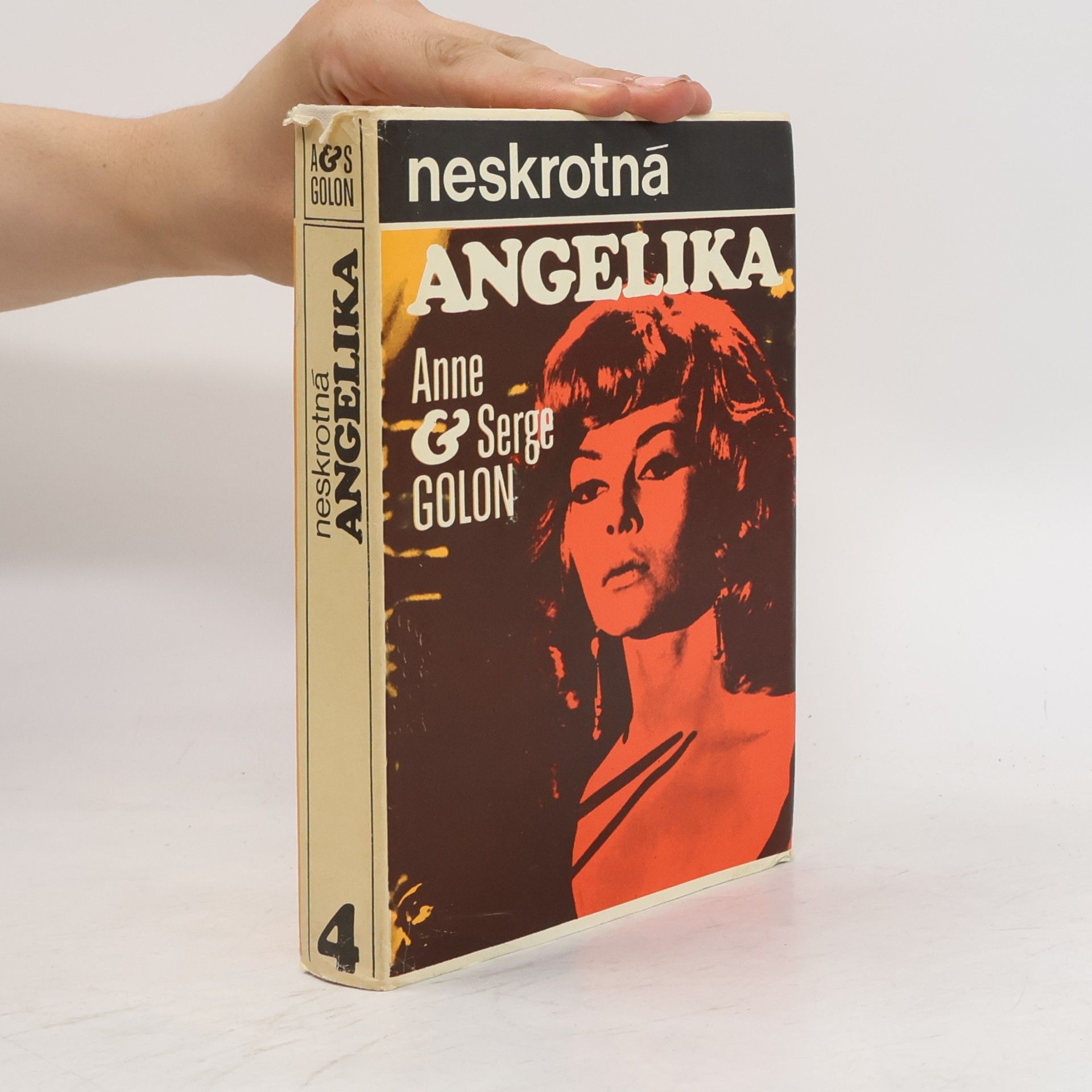 Anne Golon Neskrotná Angelika