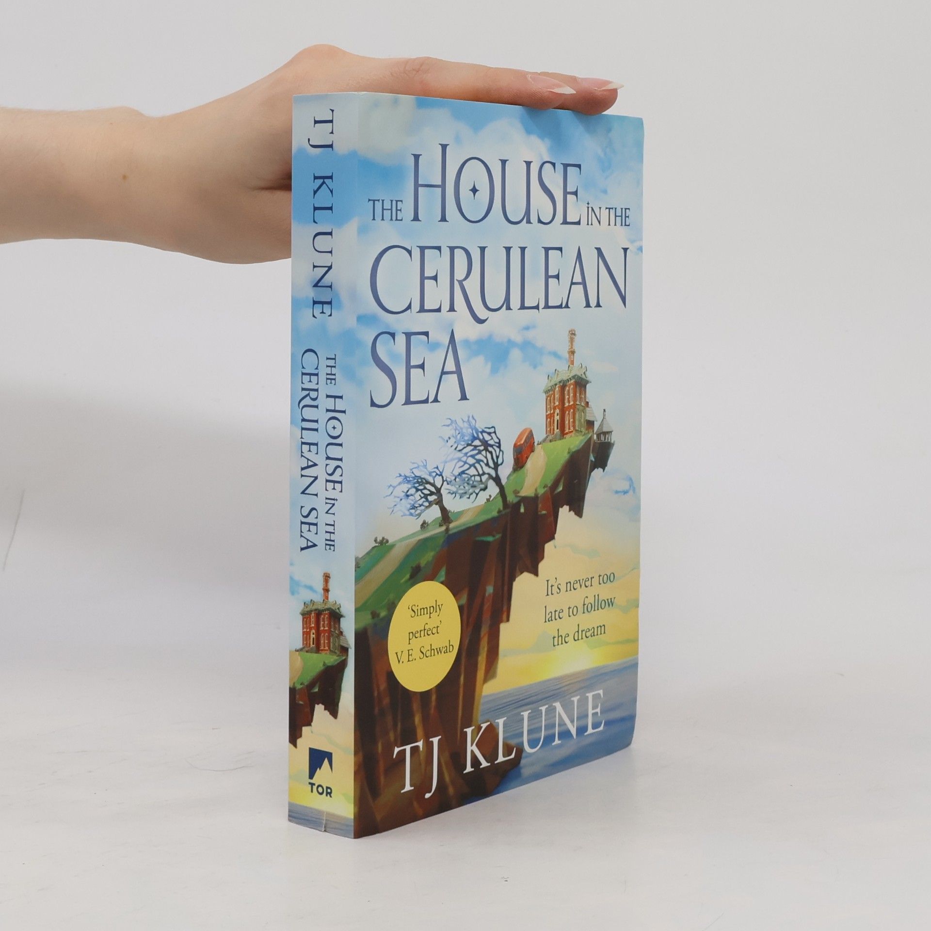 TJ Klune The house in the Cerulean Sea