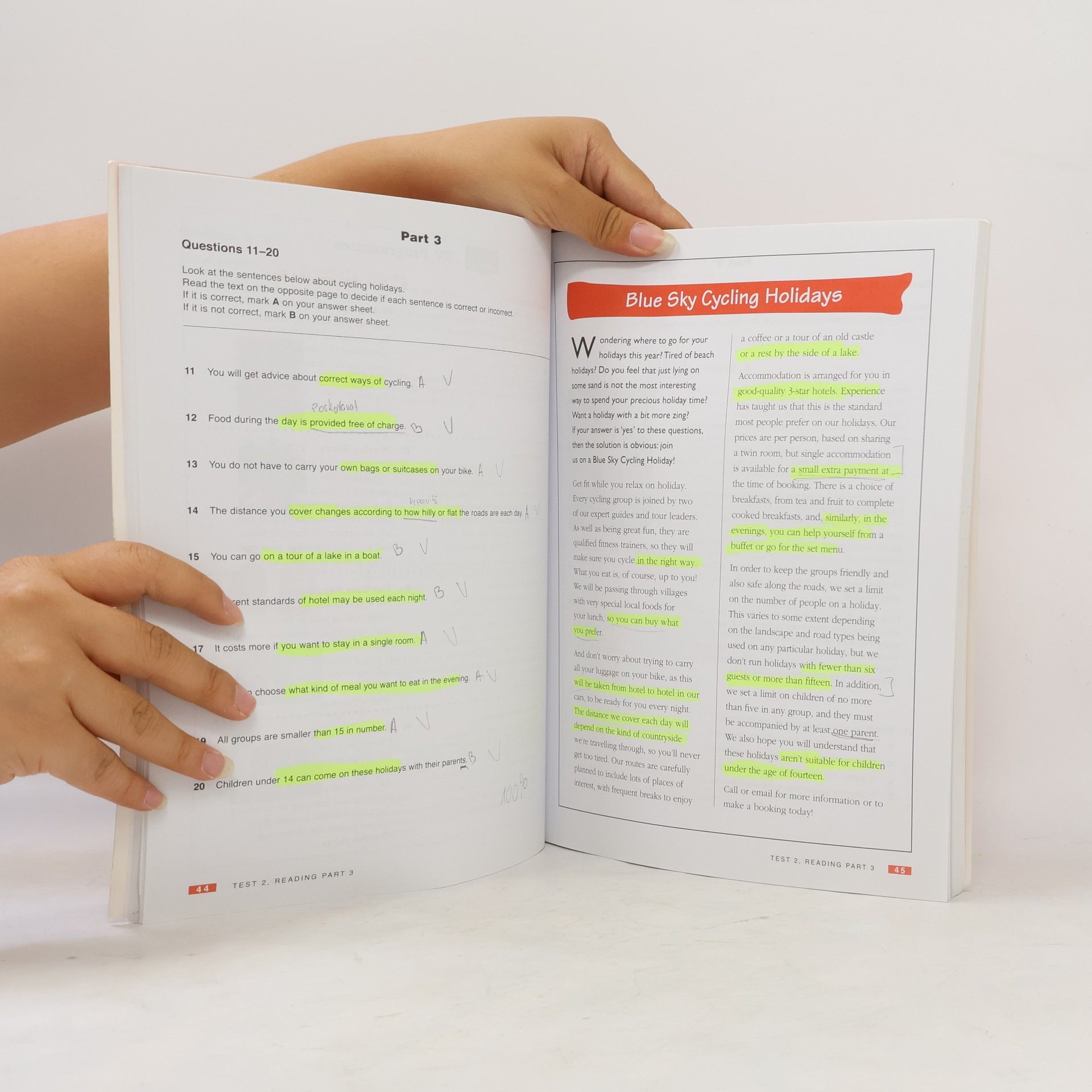 Russell Whitehead PET Practice Tests Plus 3 with Key