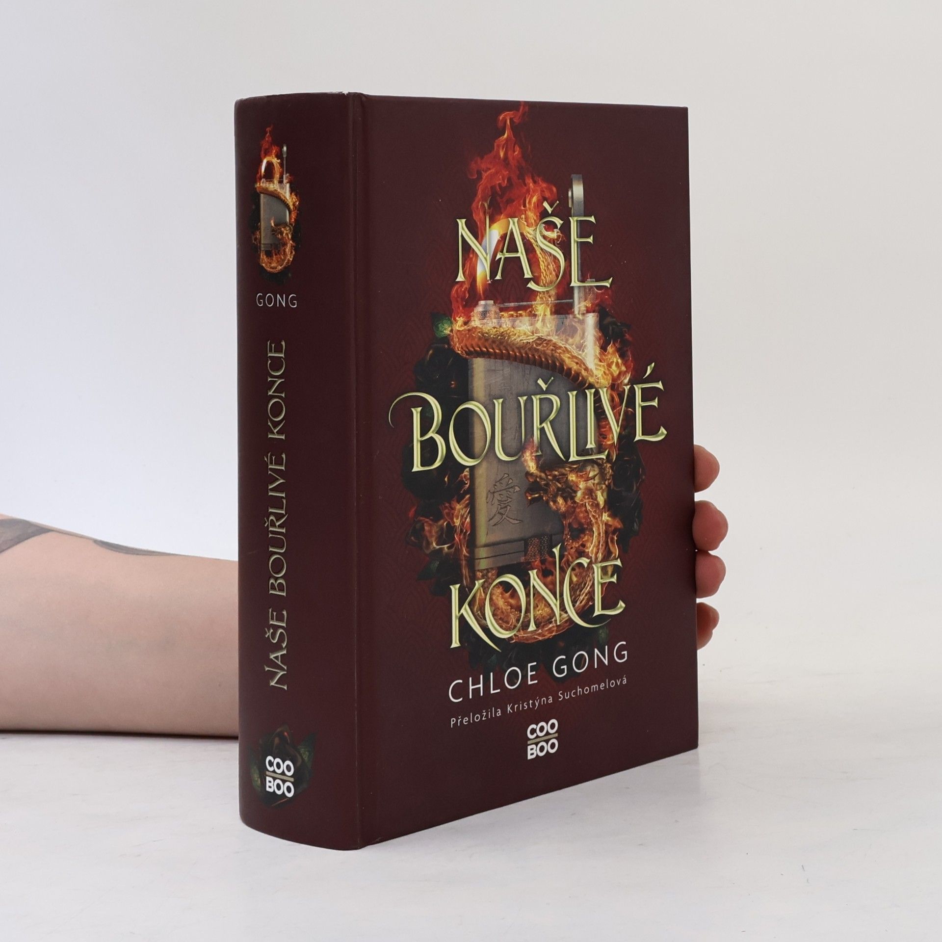 Chloe Gong Naše bouřlivé konce
