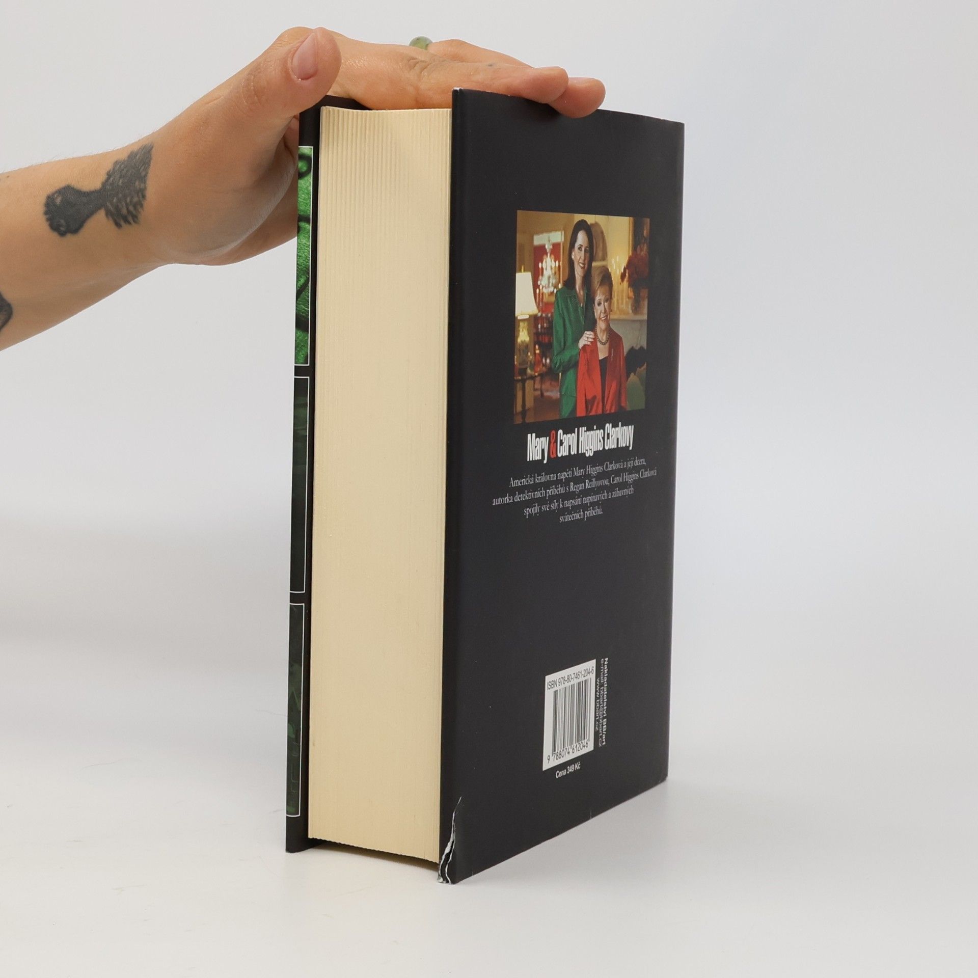 Mary Higginsová Clarková Vánoční zloděj ; Vánoční plavba ; Vánoční loterie : Mary & Carol Higgins Clarkovy omnibus : v hlavní roli Regan Reillyová