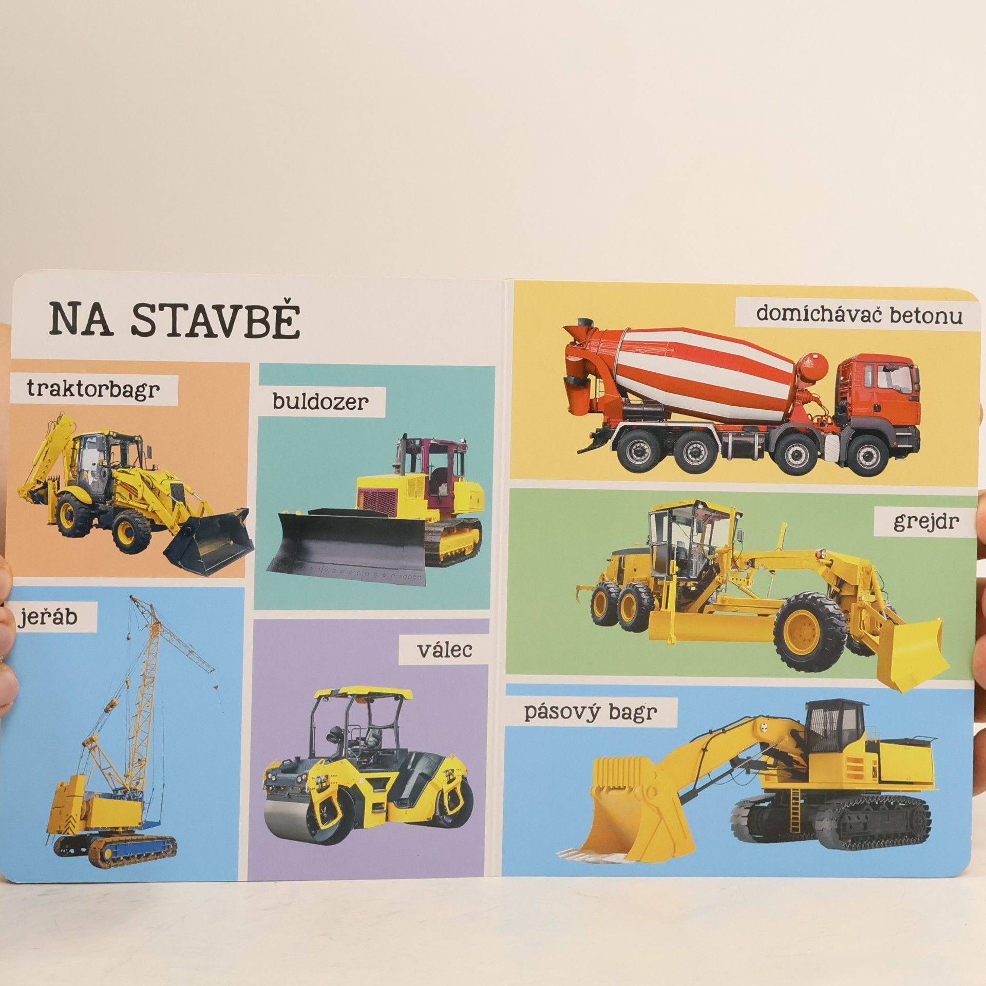 Kolektív autorov Mých prvních 100 strojů