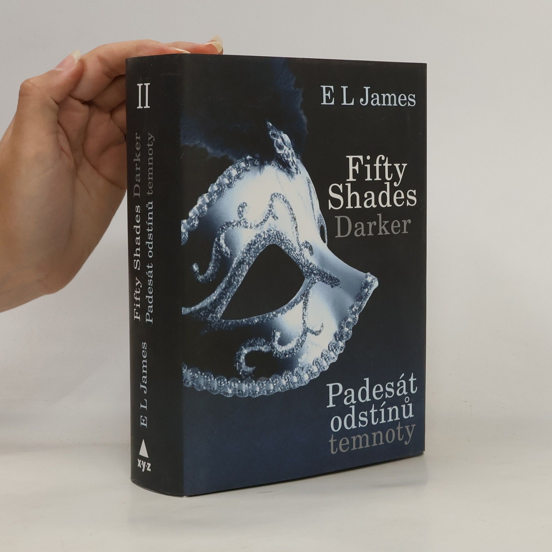 E L James Padesát odstínů temnoty