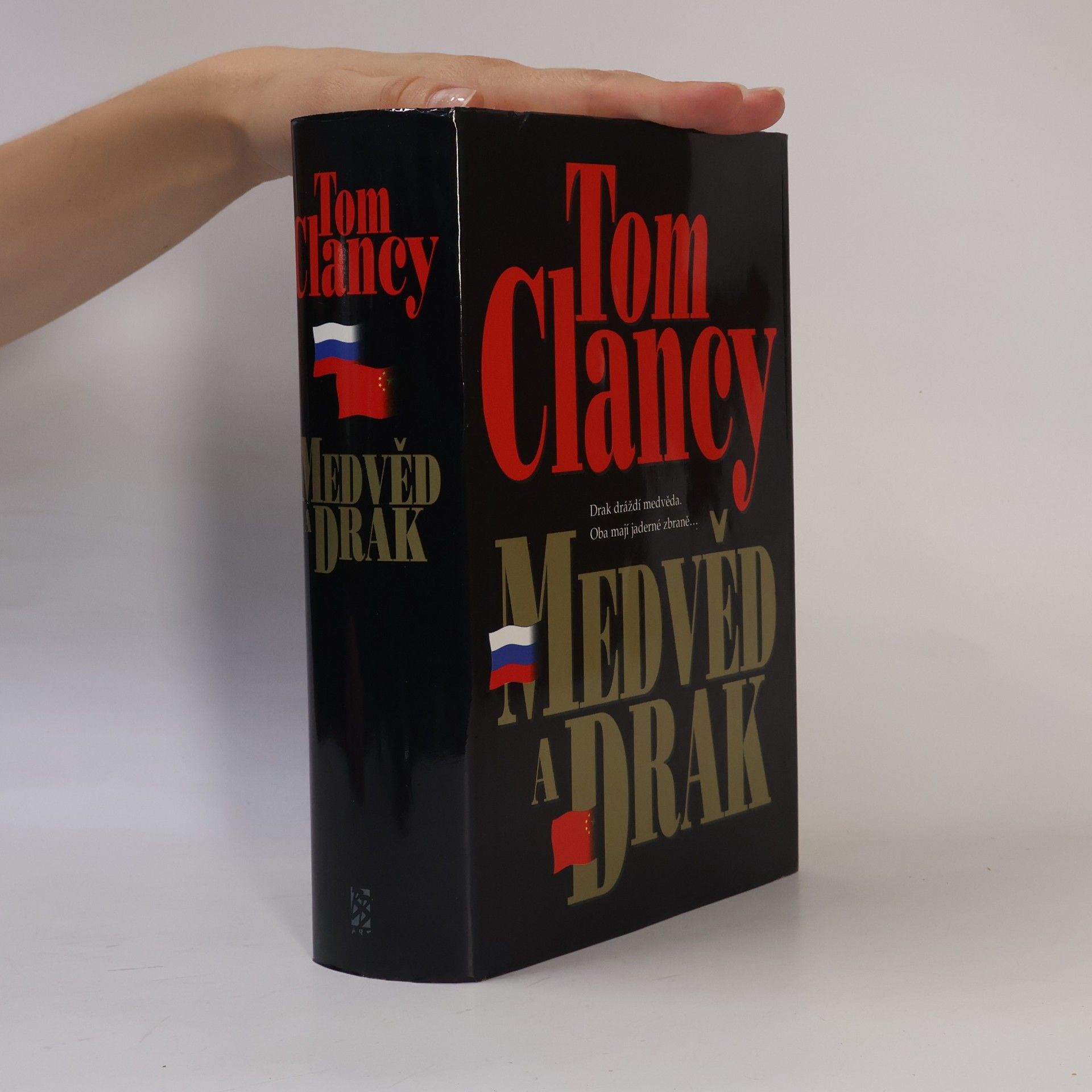Tom Clancy Medvěd a drak