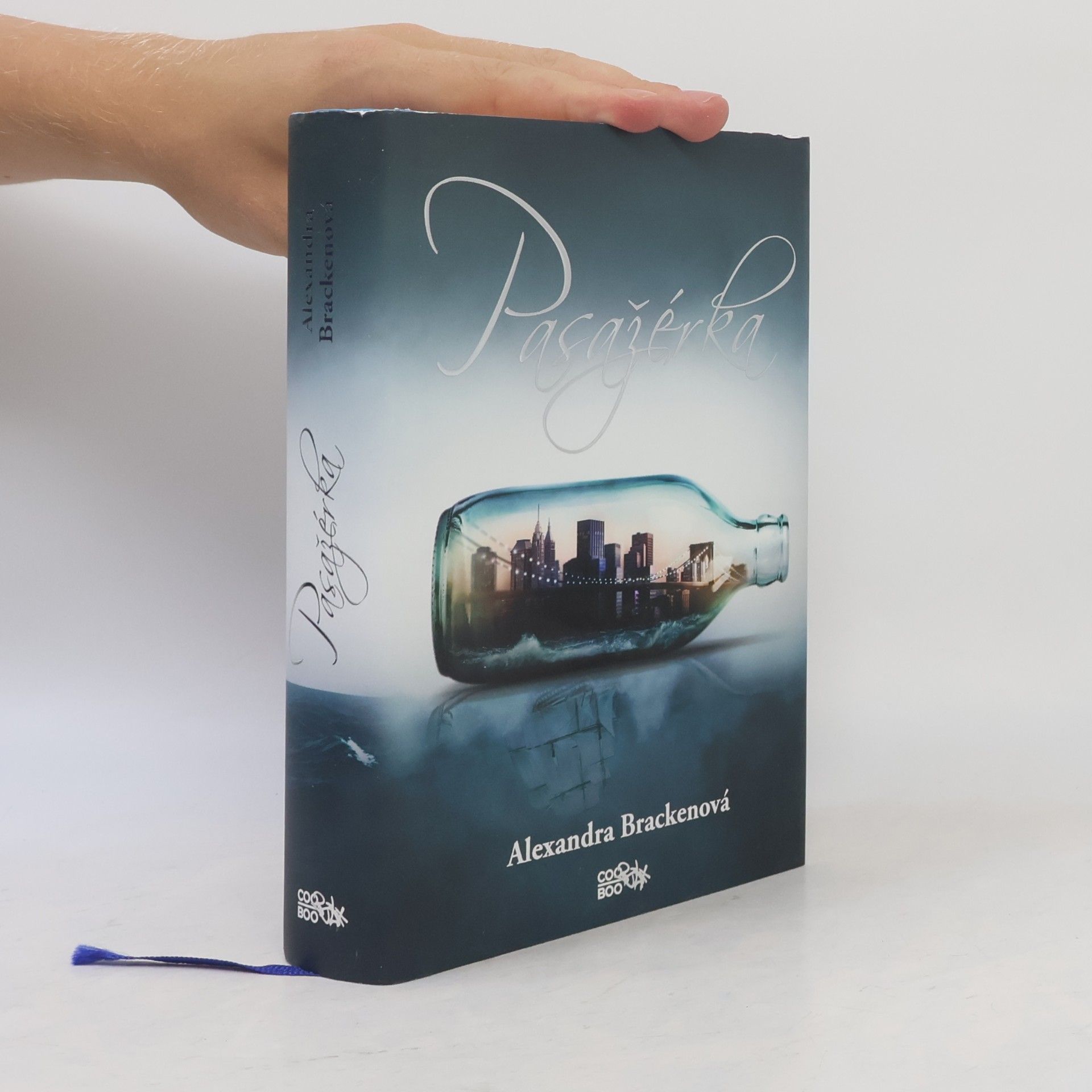 Alexandra Bracken Pasažérka