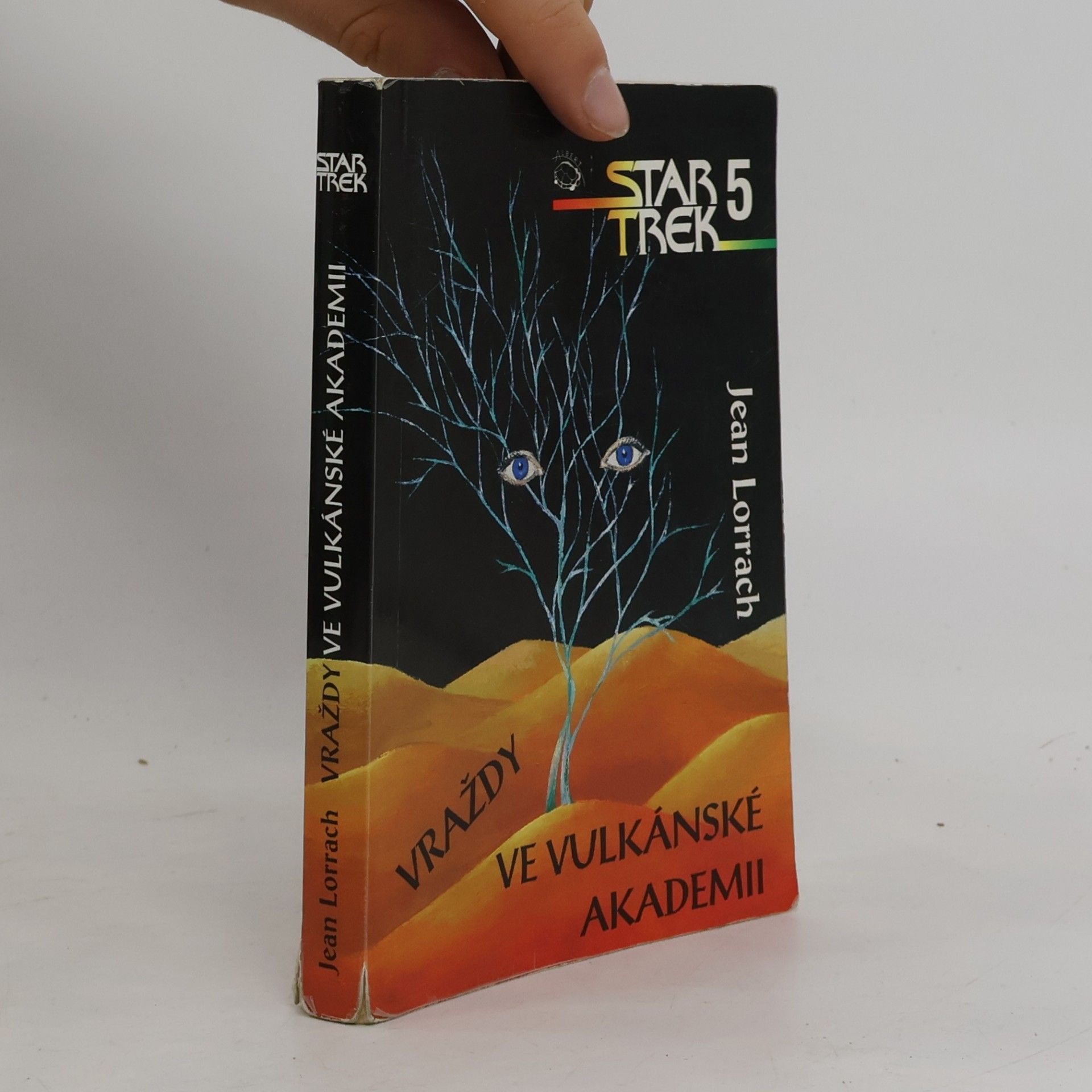 Jean Lorrah Vraždy ve Vulkánské akademii