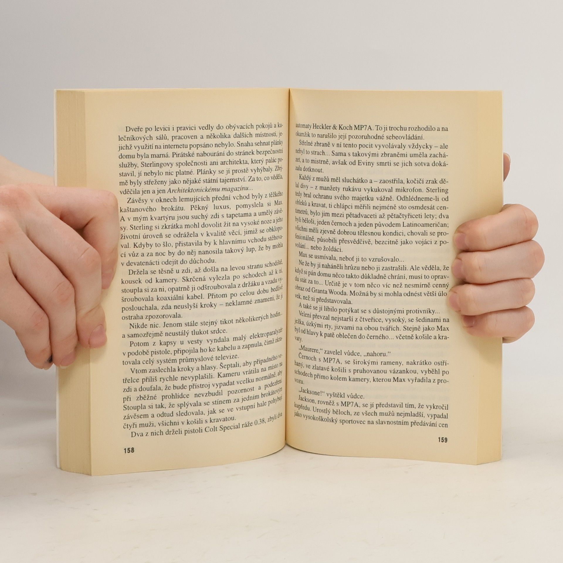 Max Allan Collins Temný anděl. Před úsvitem