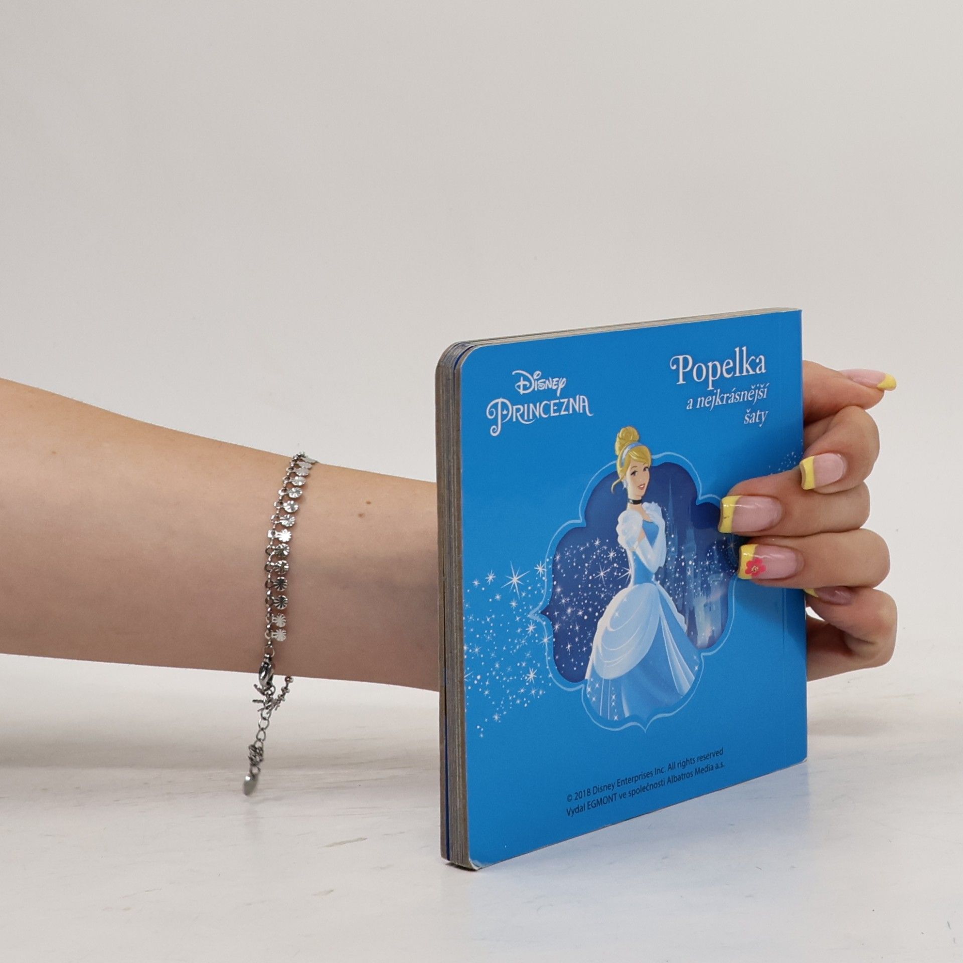 Collectif d'auteurs Disney princezna. Popelka a nejkrásnějši šaty