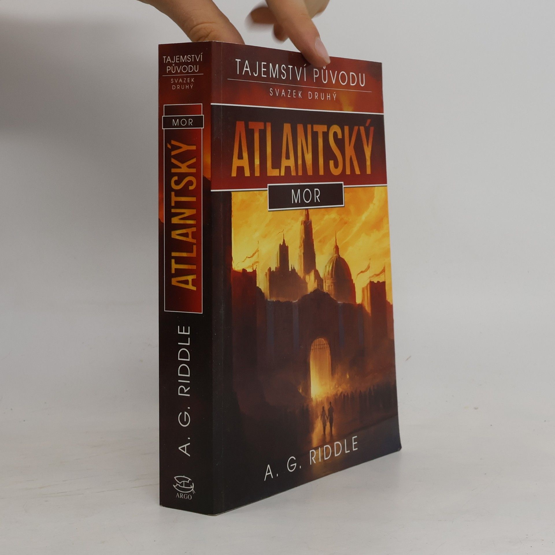A. G. Riddle Tajemství původu. Svazek druhý, Atlantský mor