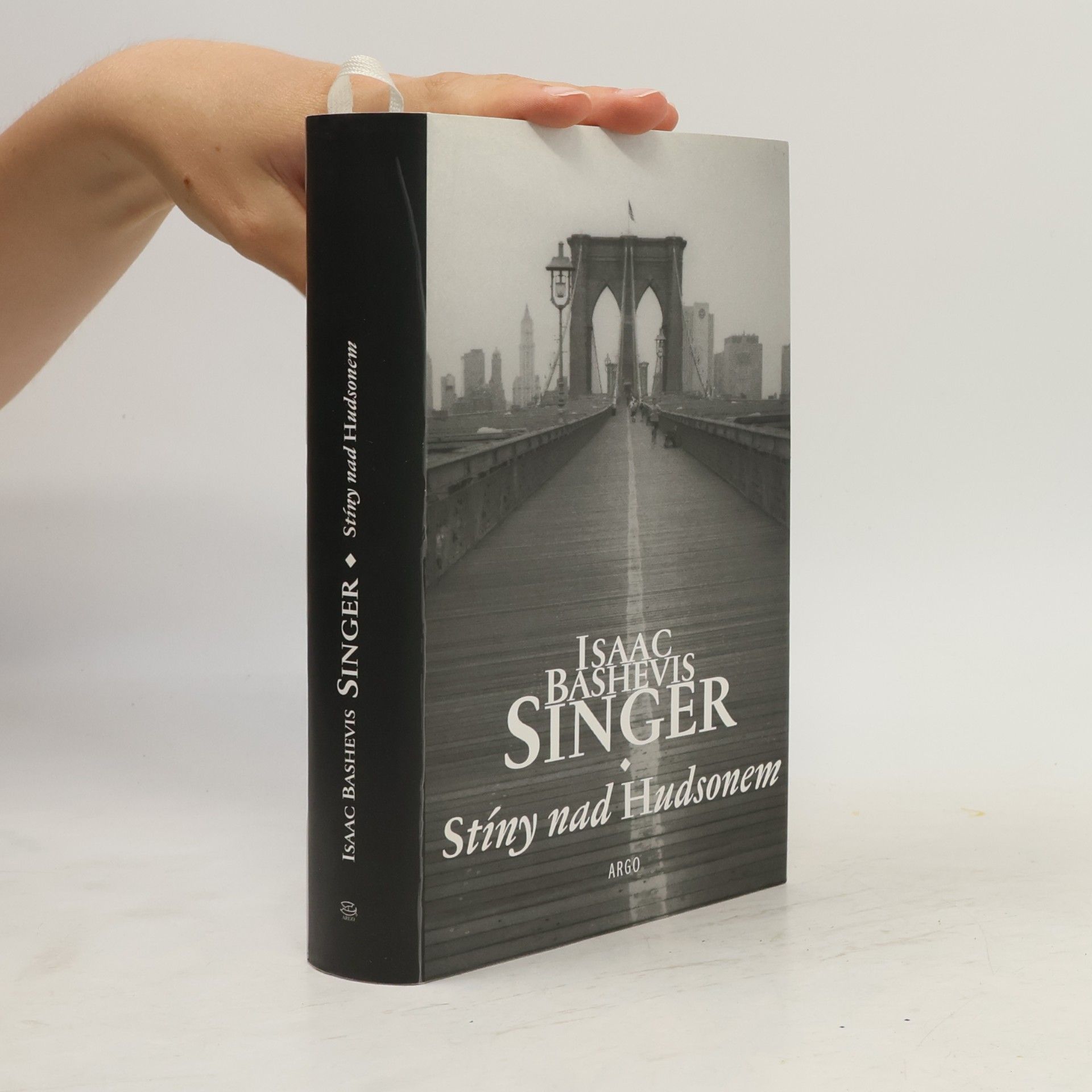 Isaac B. Singer Stíny nad Hudsonem