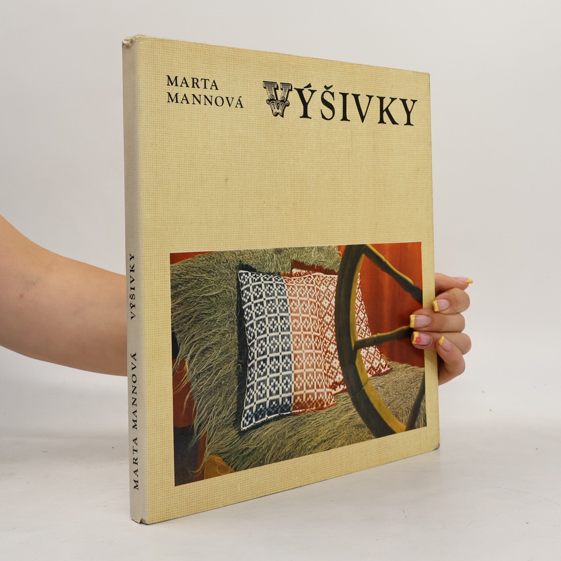 Marta Mannová Výšivky