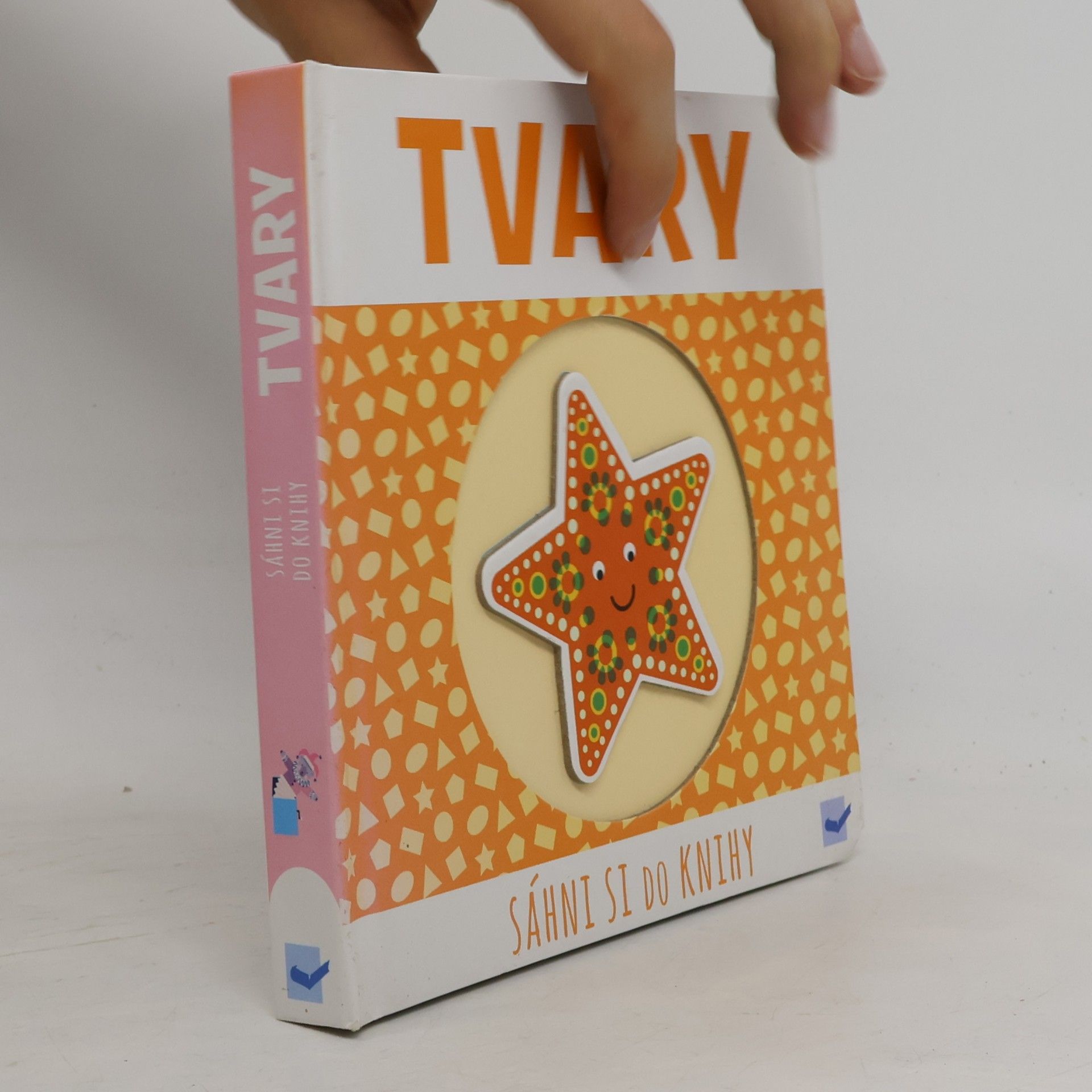 Collectif d'auteurs Tvary