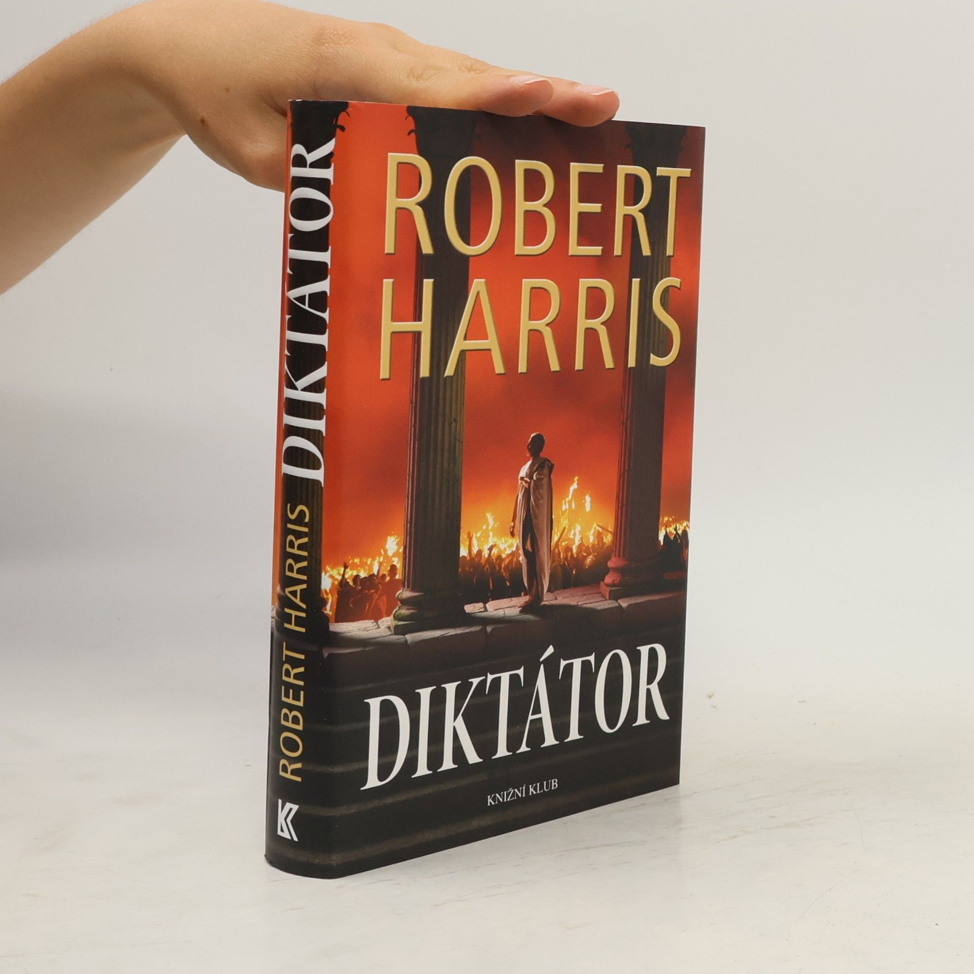 Robert Harris Diktátor