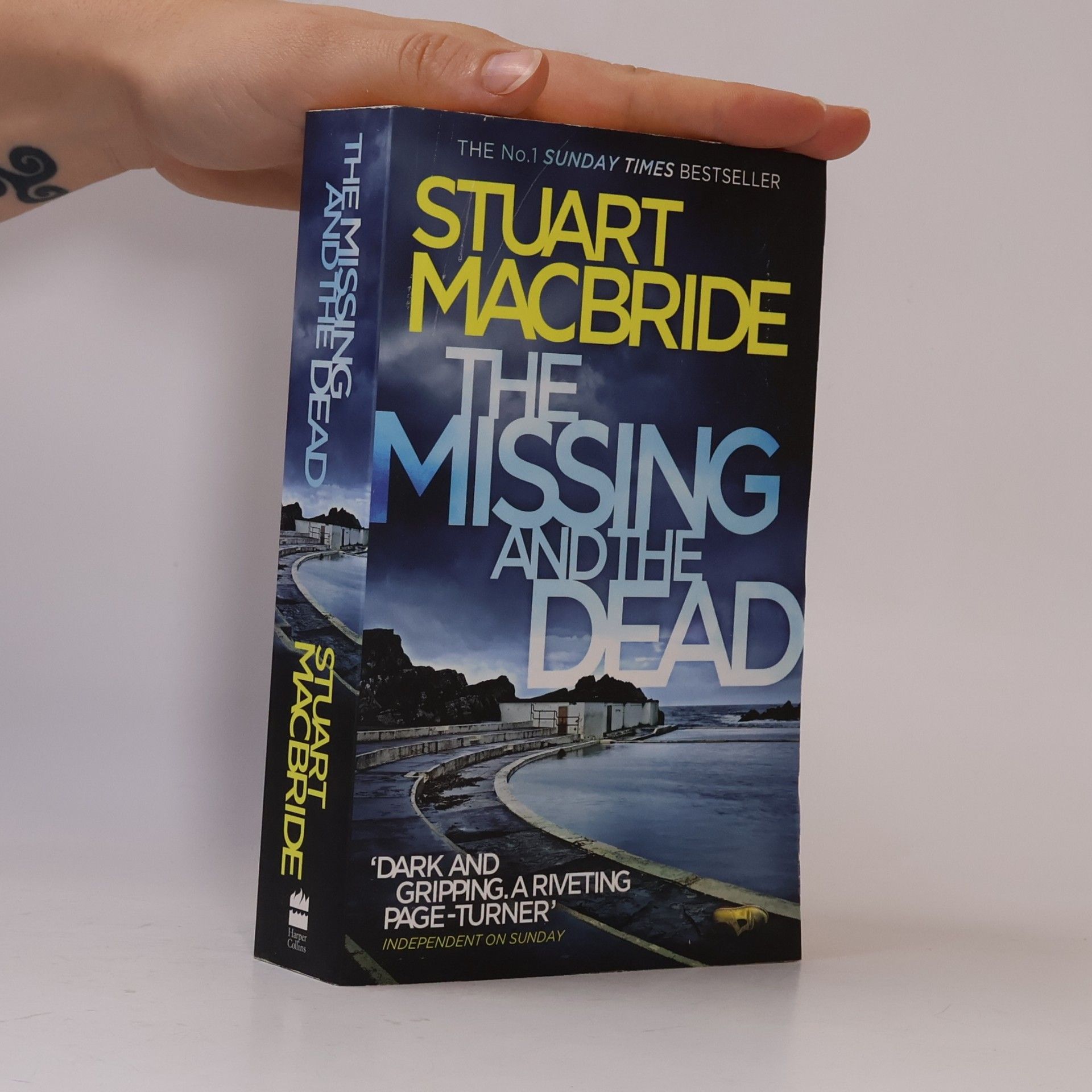 Stuart Macbride The Missing and the Dead