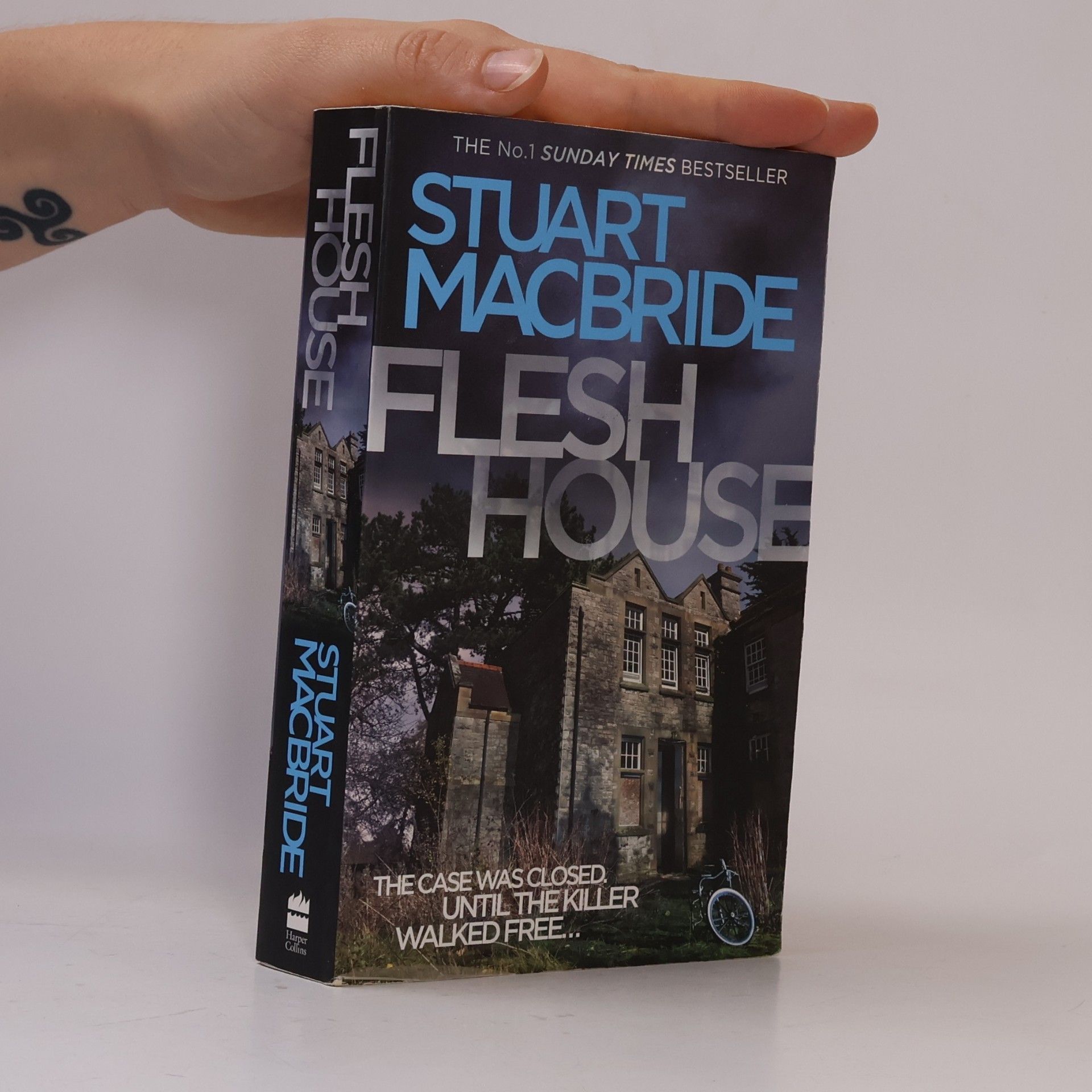 Stuart MacBride Flesh House