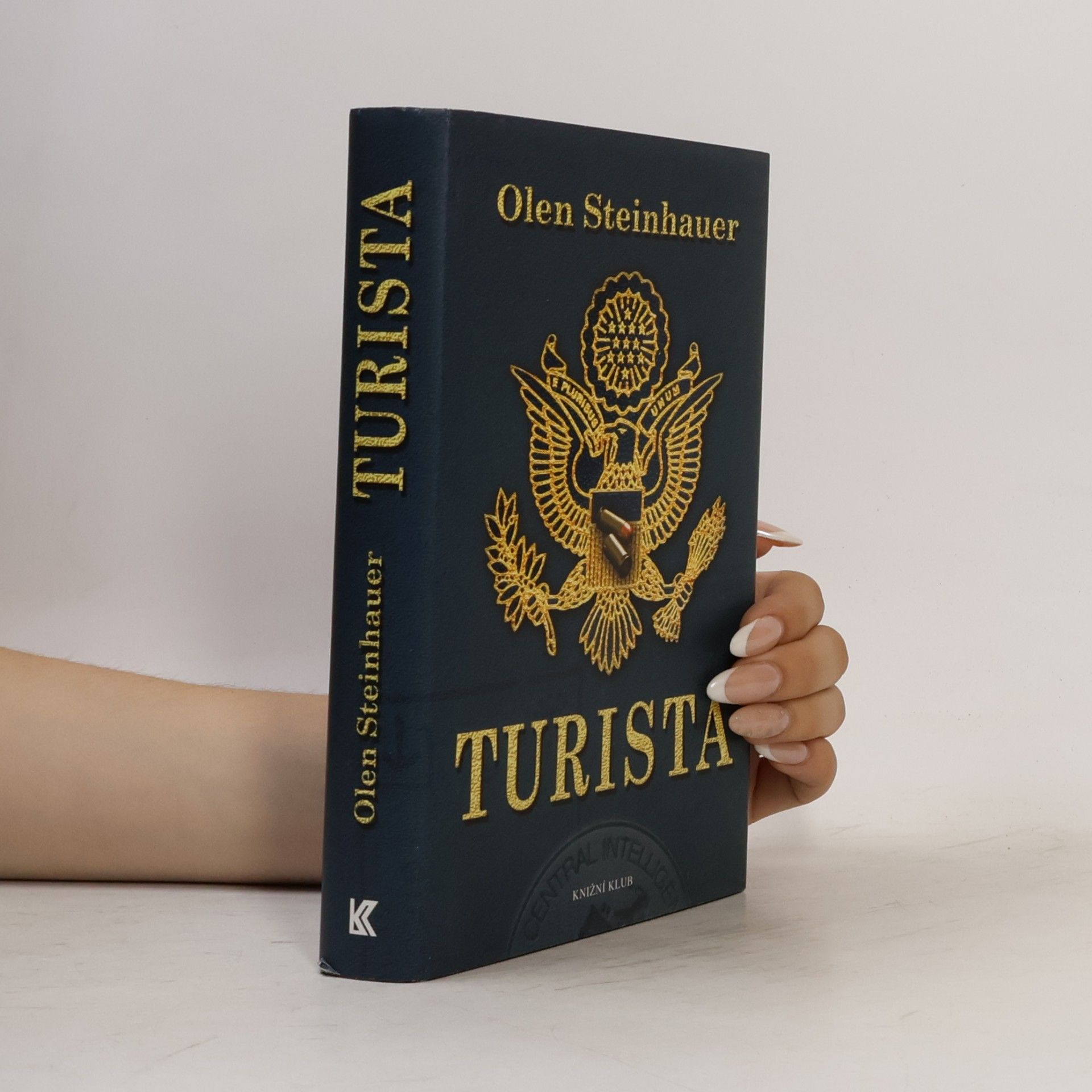Olen Steinhauer Turista