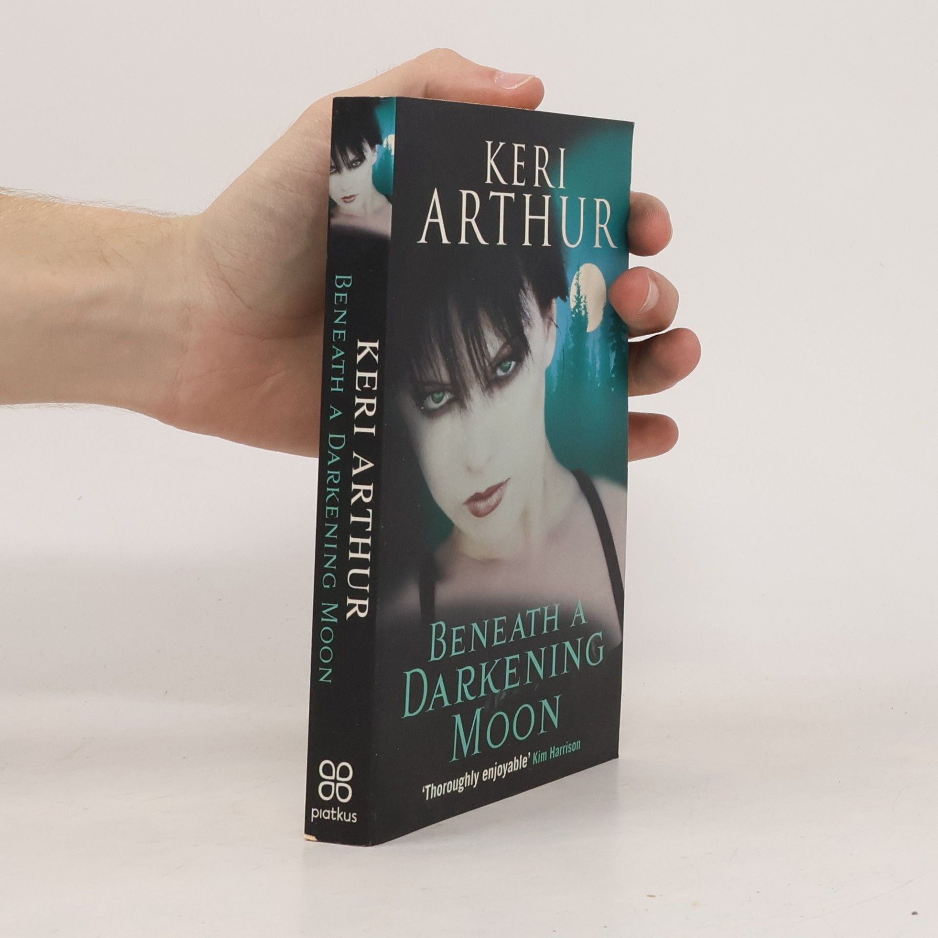 Keri Arthur Beneath A Darkening Moon