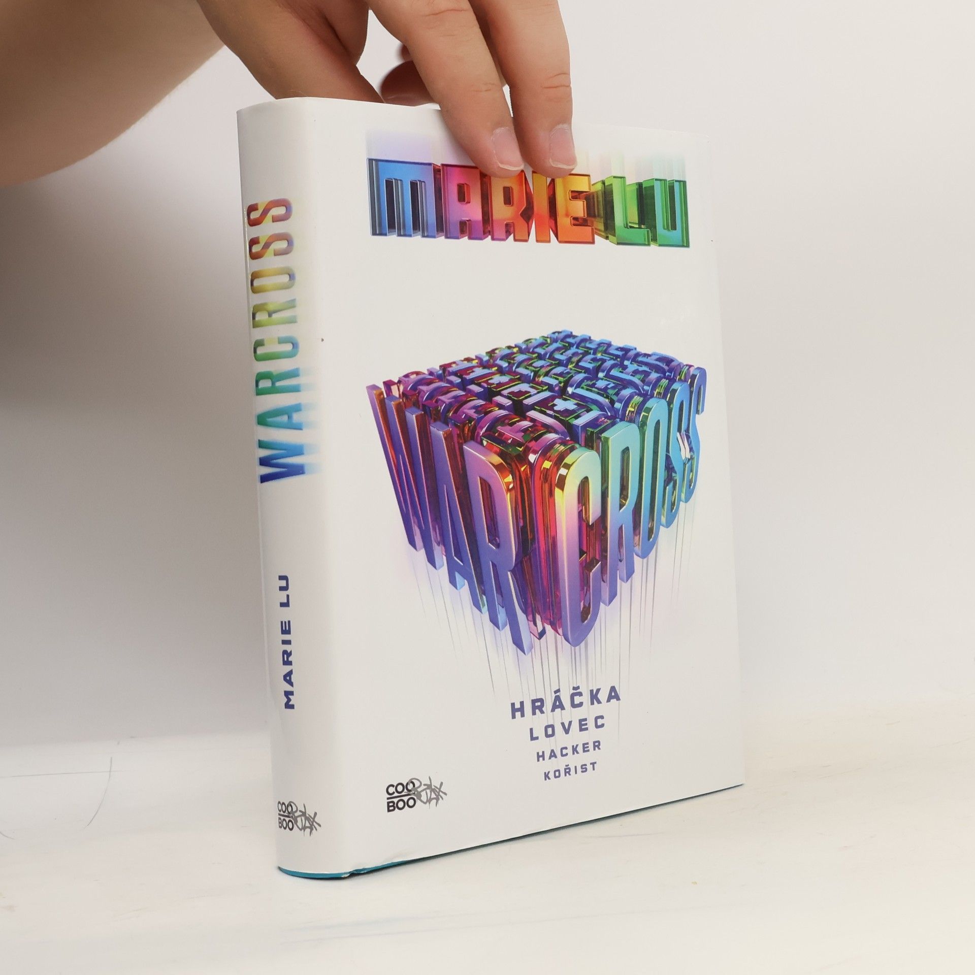 Marie Lu Warcross