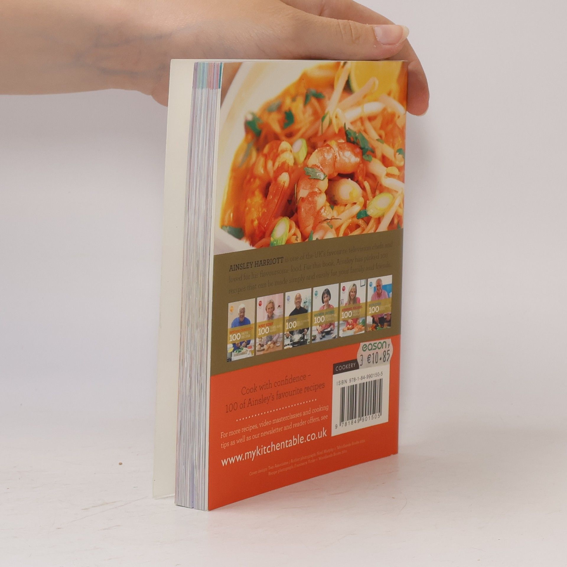 Ainsley Harriott My Kitchen Table: 100 Meals in Minutes
