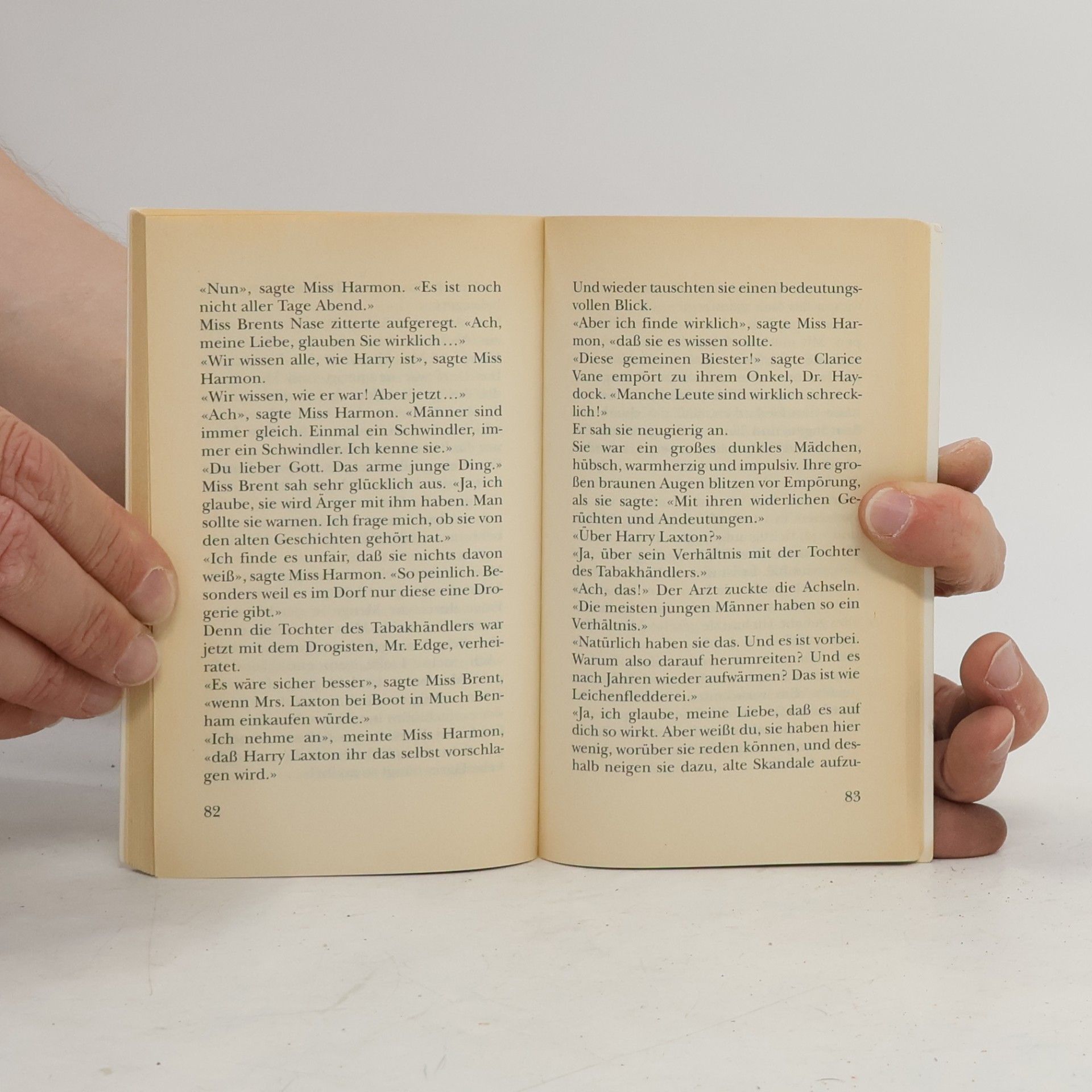 Agatha Christie Ein seltsamer Scherz
