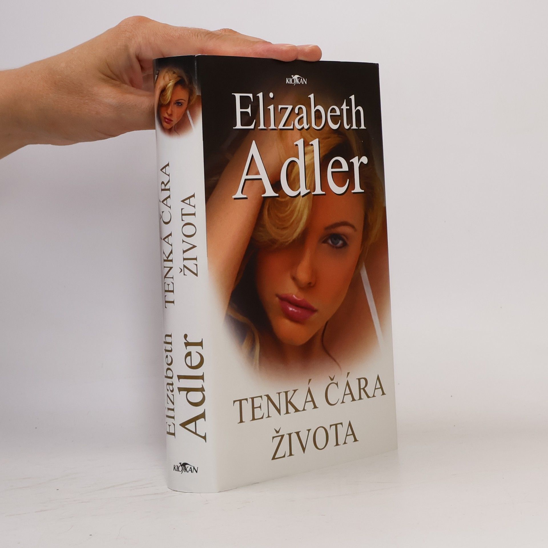 Elizabeth Adler Tenká čára života