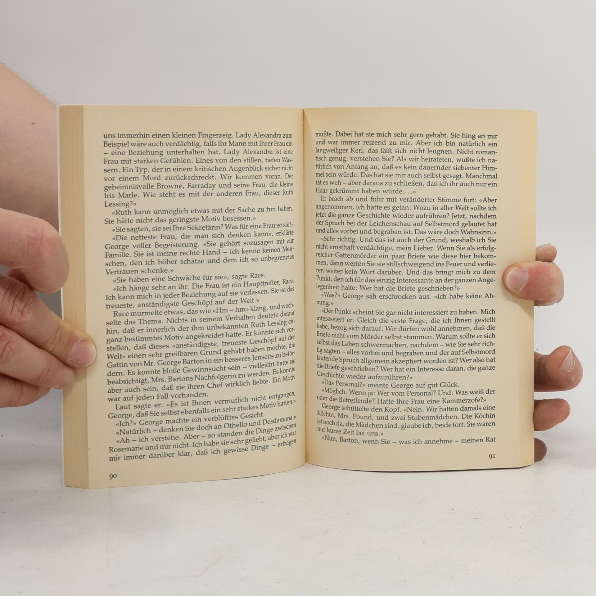 Agatha Christie Blausäure