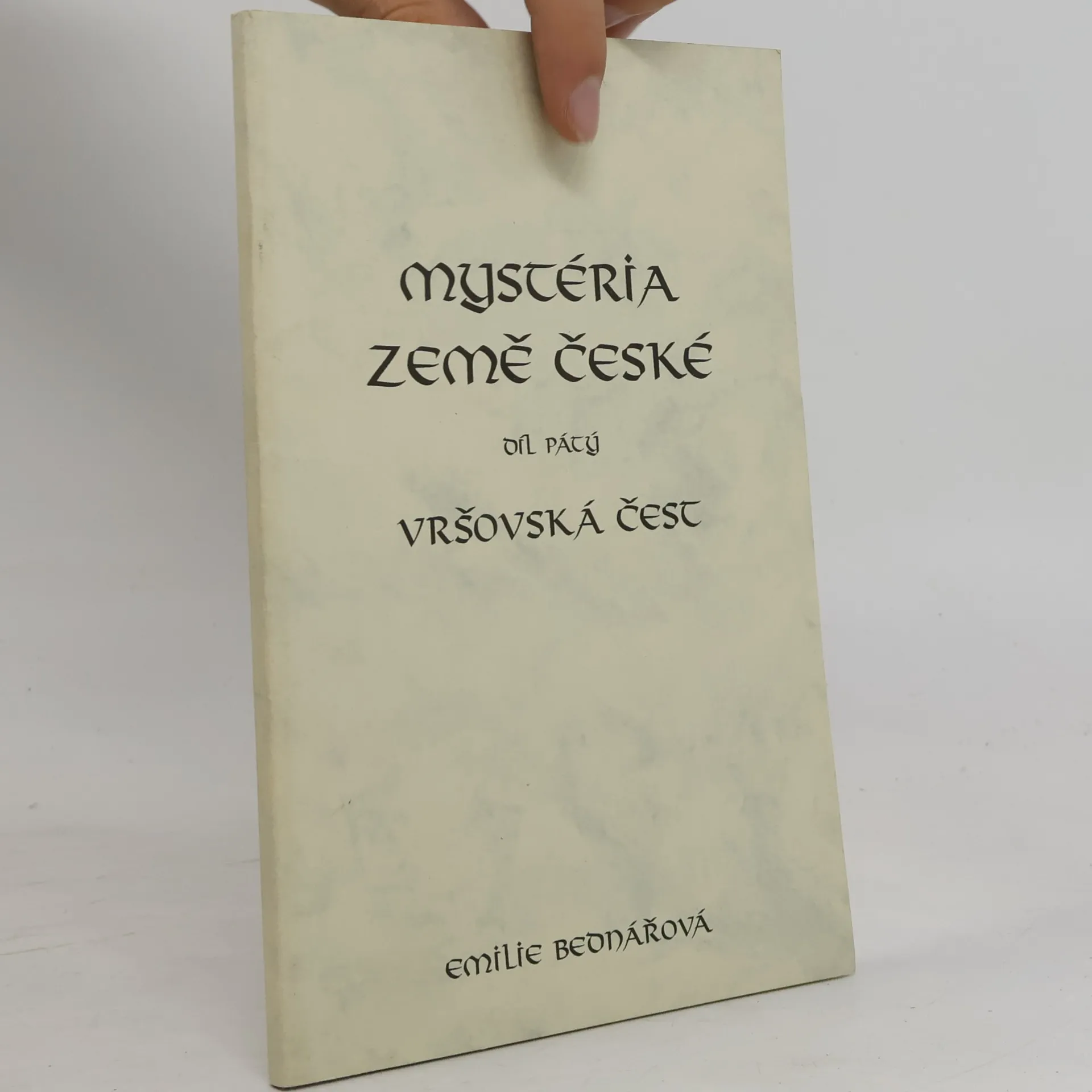 Mystéria země české 5. Vršovská čest