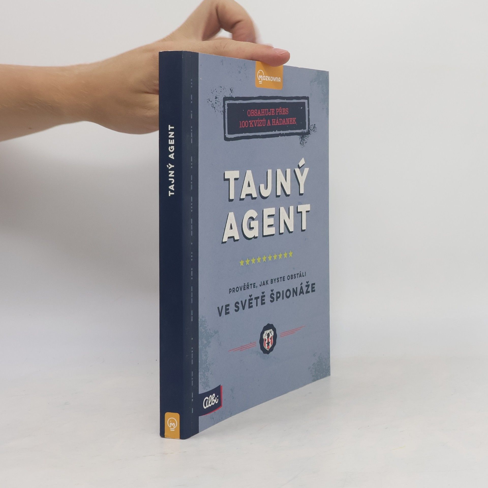 John Gillard Tajný agent. prověřte, jak byste obstáli ve světě špionáže