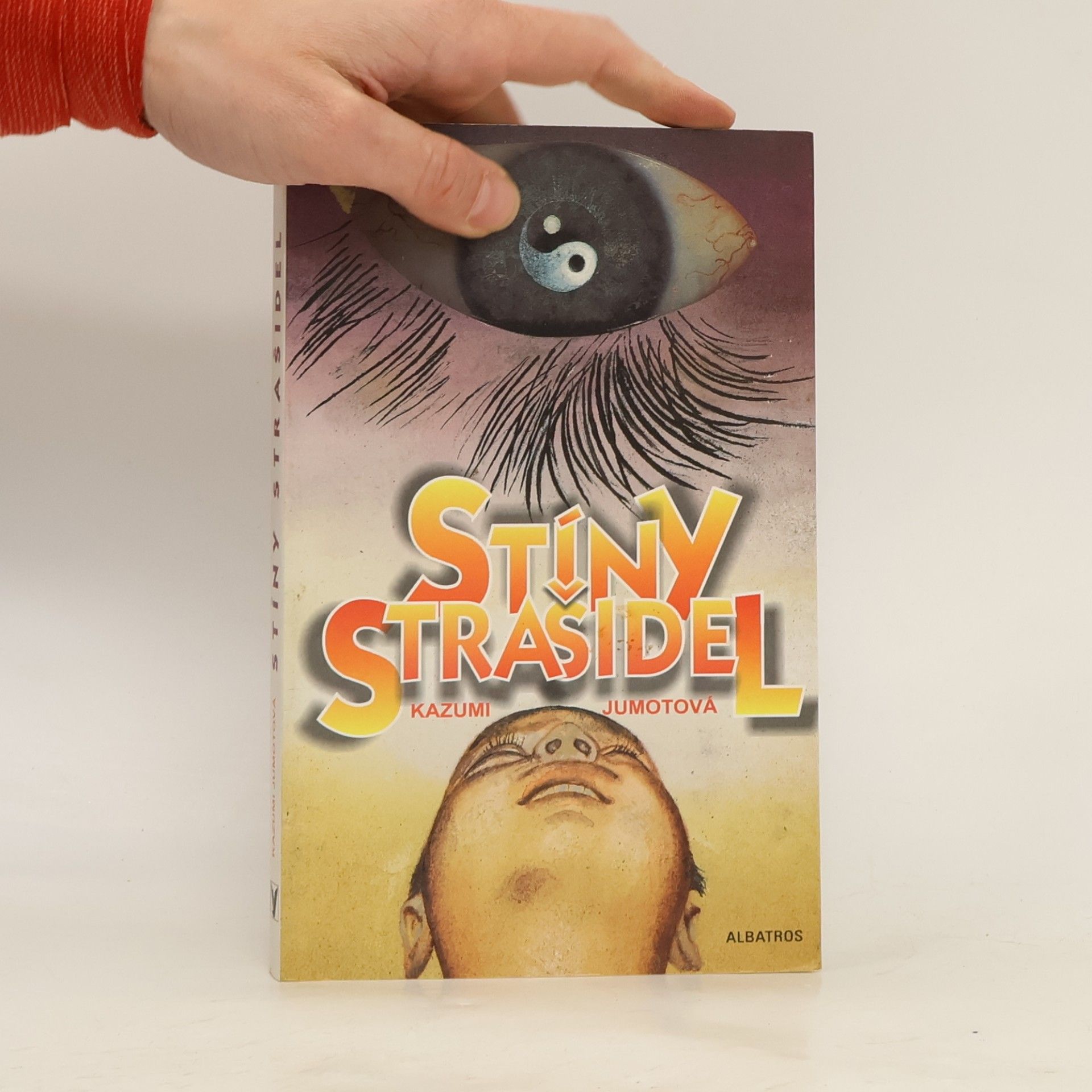 Stíny strašidel