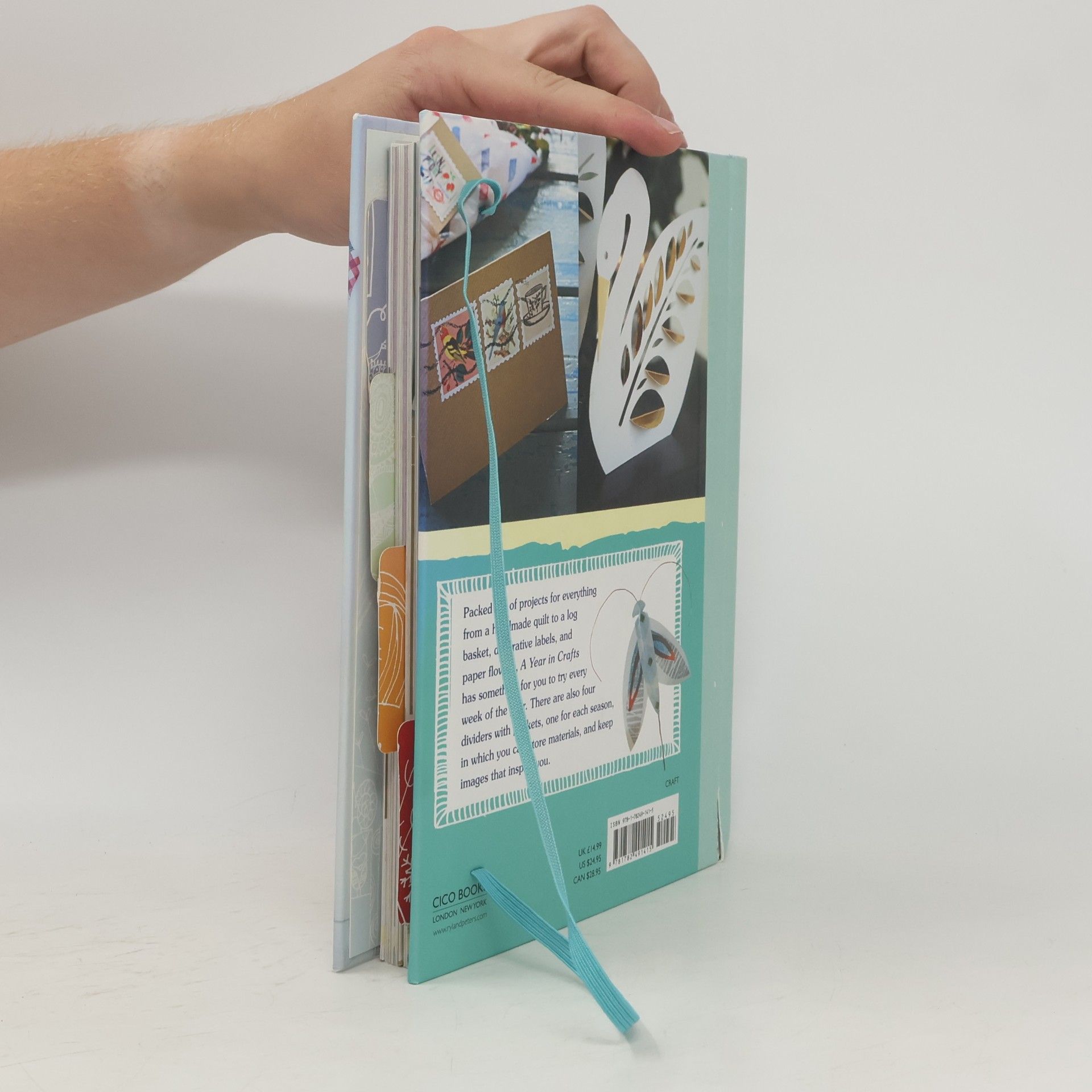 Clare Youngs A Year in Crafts