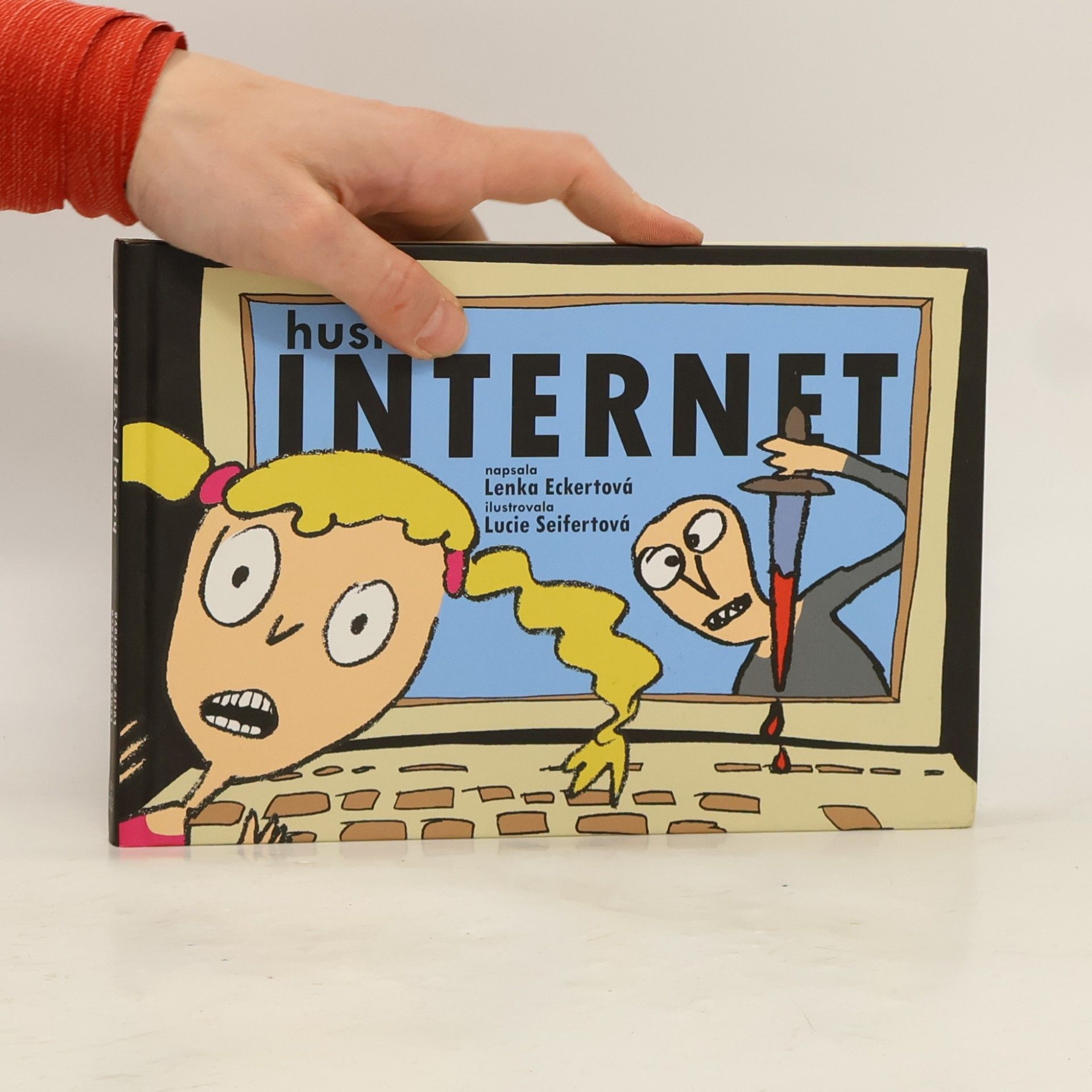 Lenka Eckertová Hustej internet