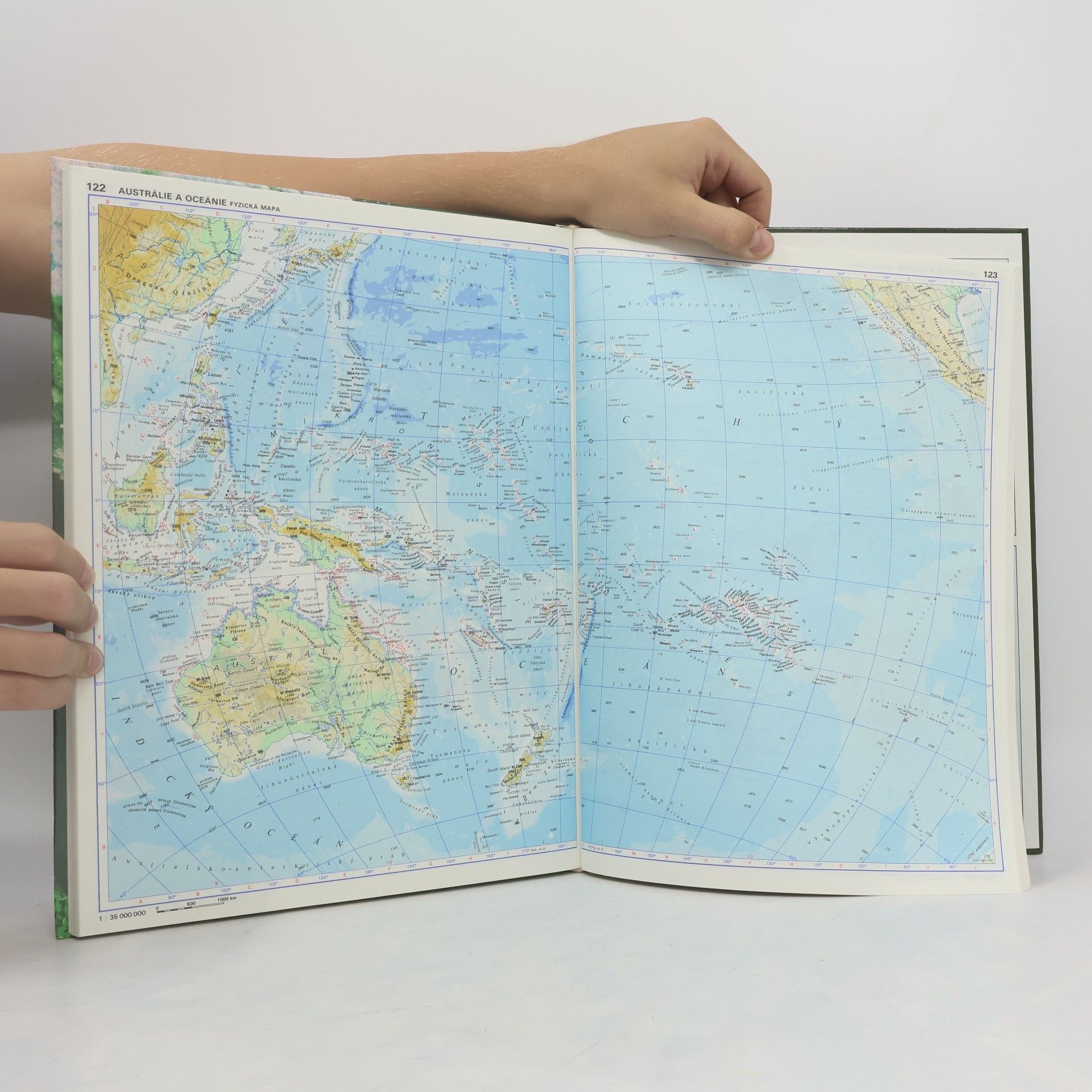 Kolektiv autorů Velký atlas světa